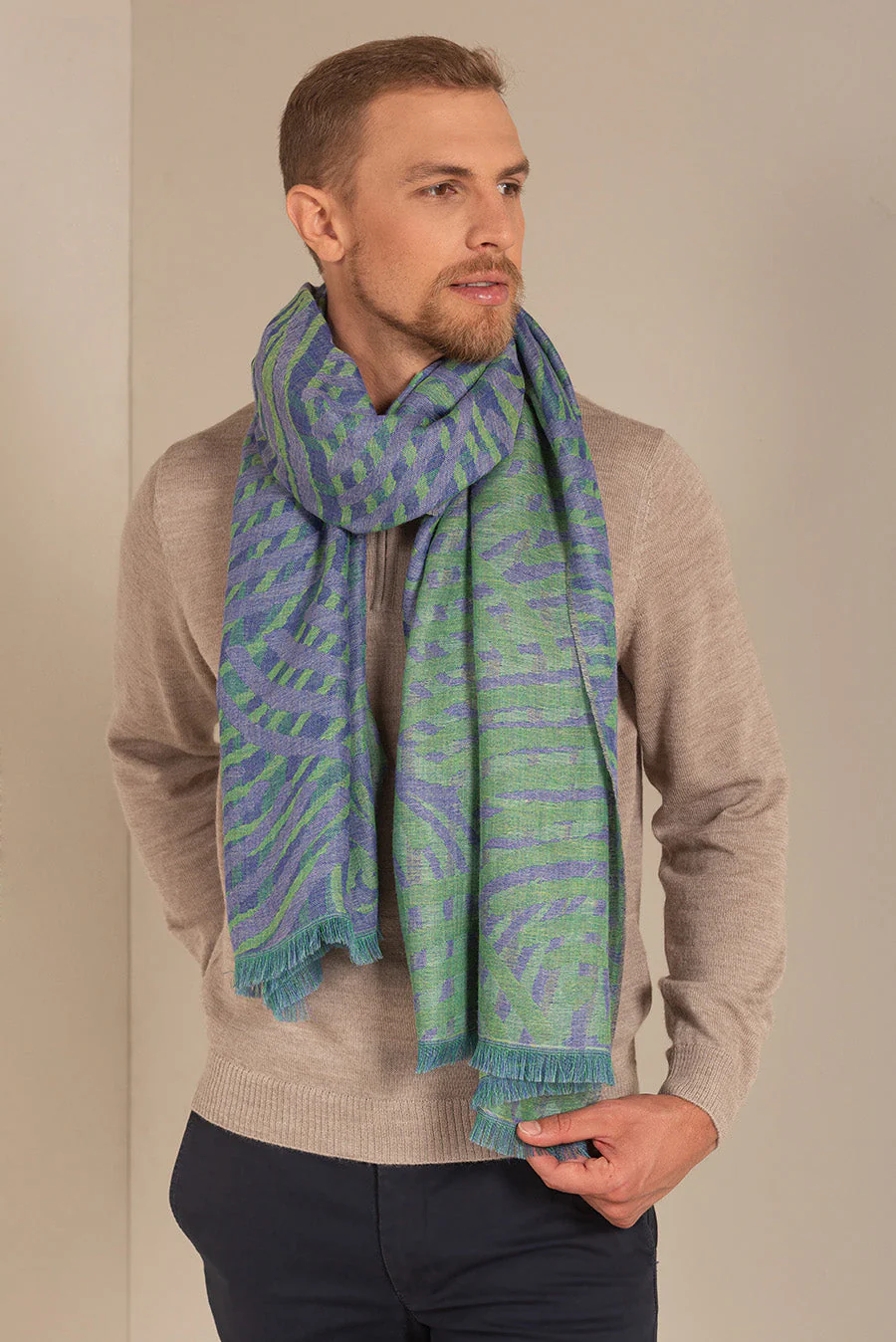 Ultravioleta Shawl Baby Alpaca Color Blue - Image 6