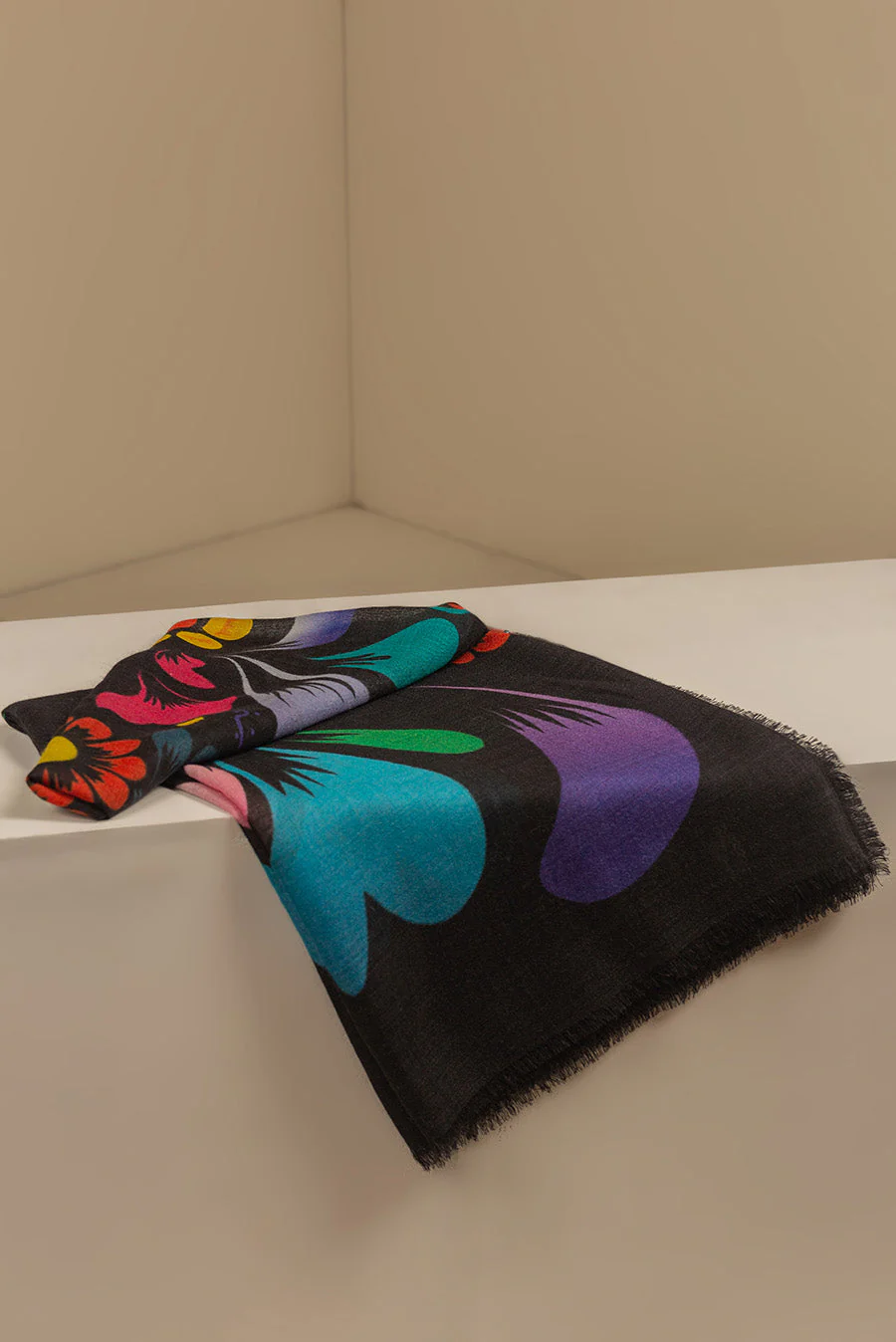 Uralia Shawl Baby Alpaca Color Multicolor - Image 3