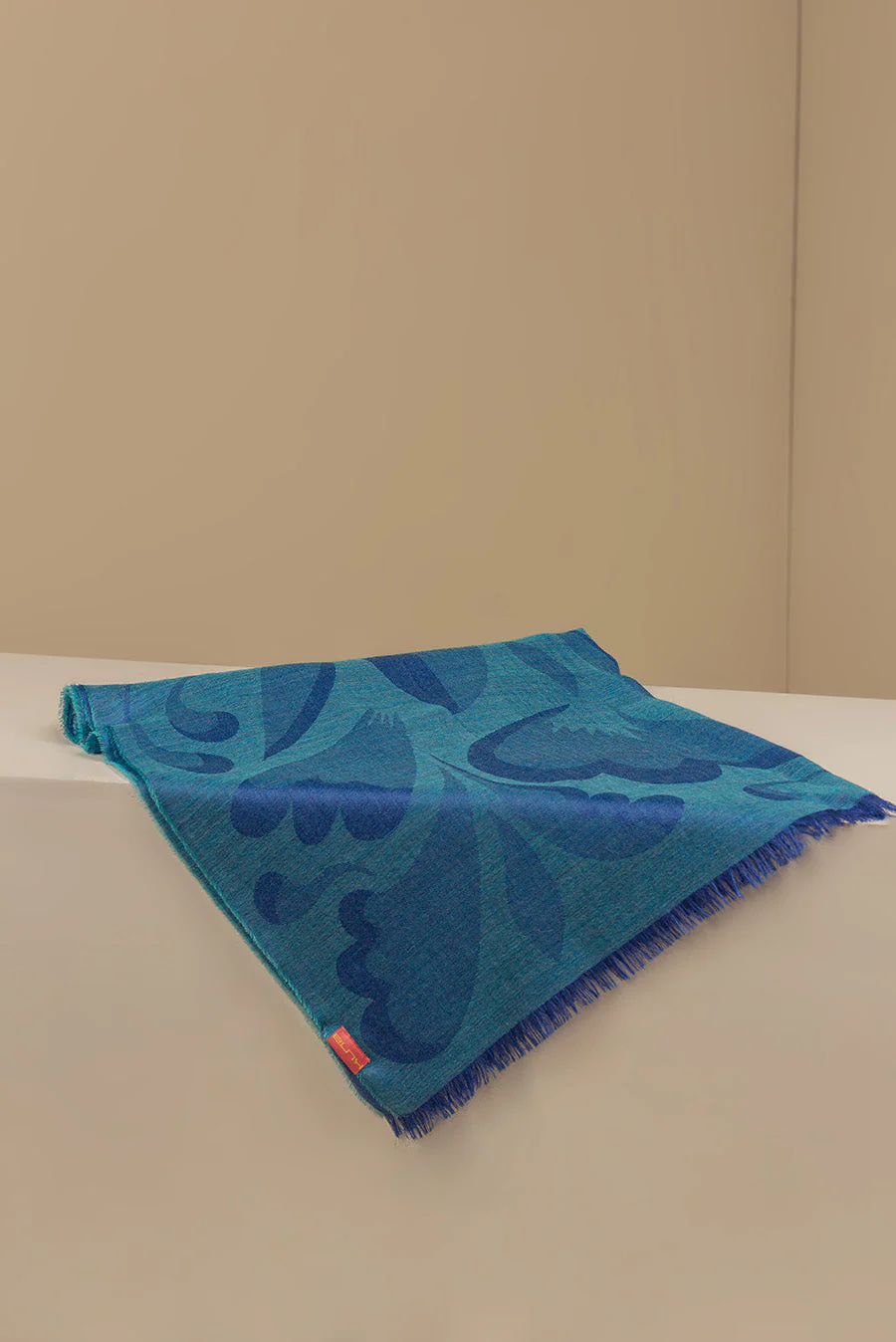 Urday Shawl Baby Alpaca Color Blue - Image 3