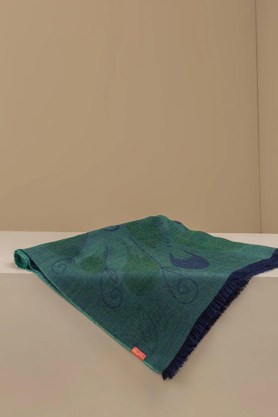 Usati Shawl Baby Alpaca Color Blue - Image 3