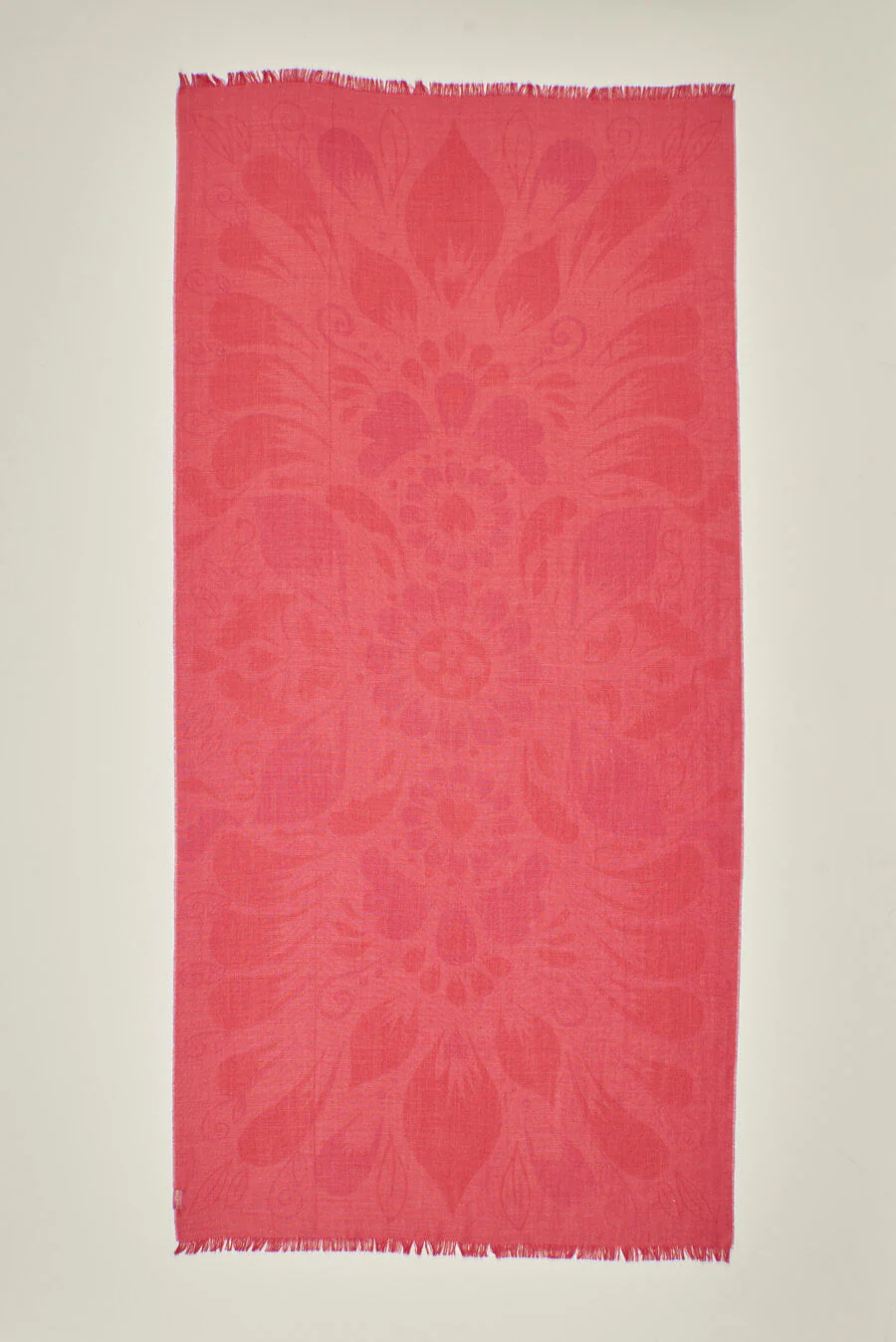 Usati Shawl Baby Alpaca Color Red - Image 4