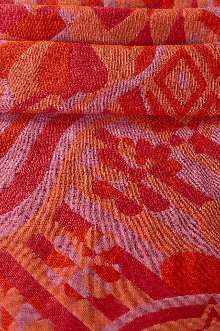 Valdez Shawl Baby Alpaca Color Red - Image 4