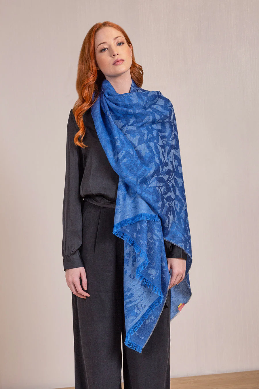 Vellutini Shawl Baby Alpaca Color Blue