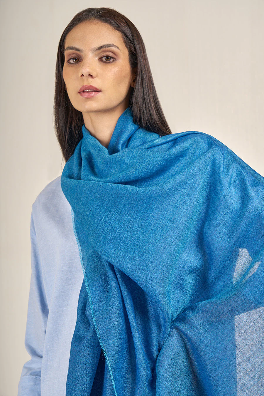 Votre Shawl Baby Alpaca Color Blue