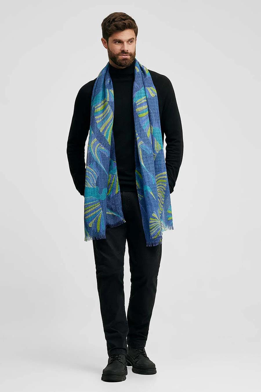 Wallon Shawl Baby Alpaca Color Blue - Image 5