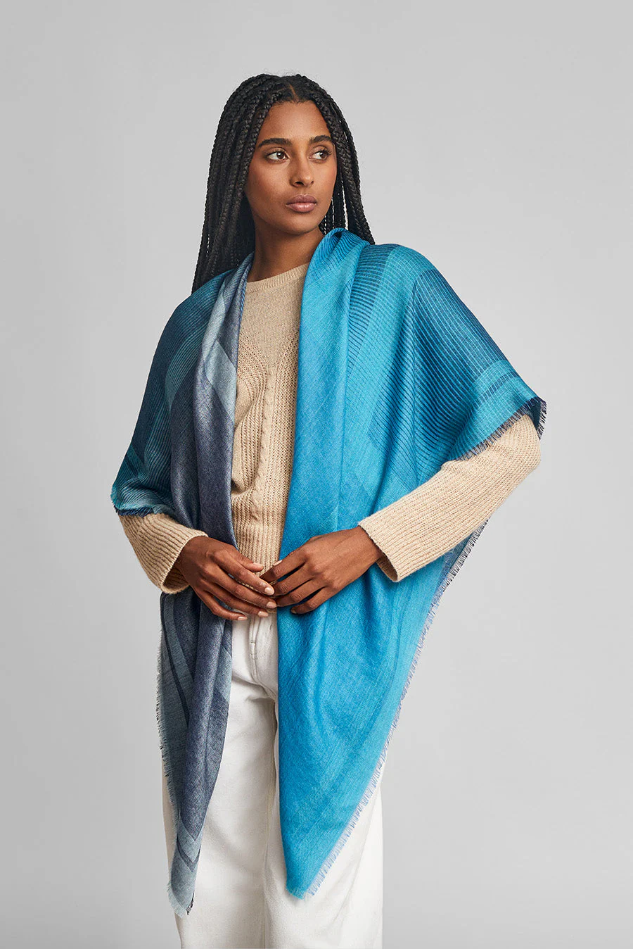 Warlord Shawl Baby Alpaca Color Blue