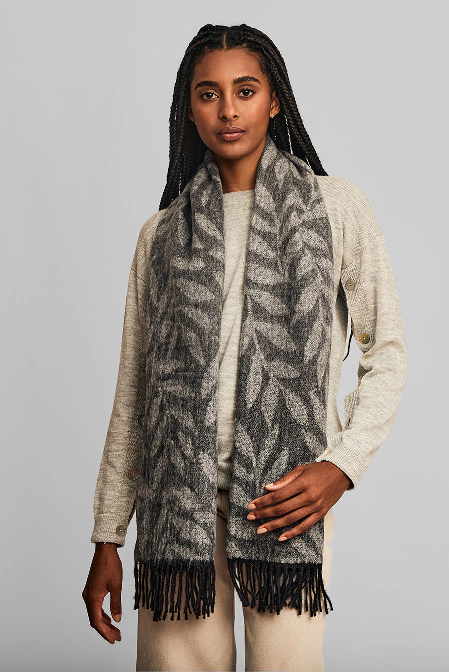 Weinko Shawl Baby Alpaca Color B&W