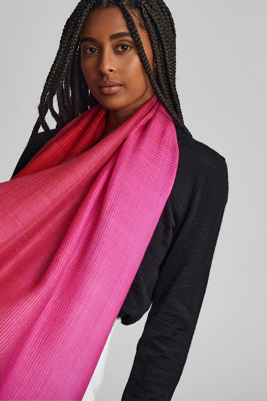 Wilco Shawl Baby Alpaca Color Fucsia - Image 3