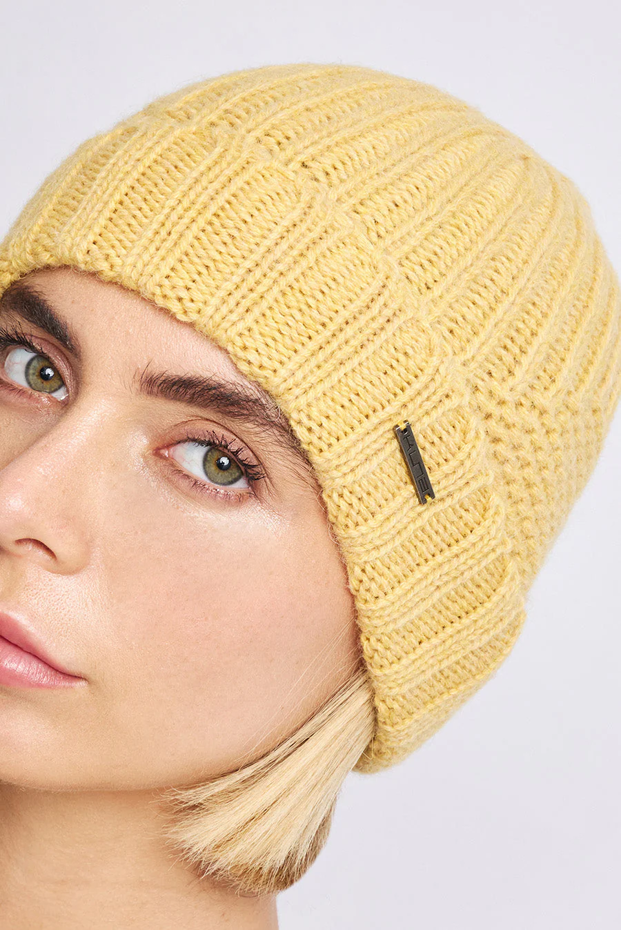 Pascual Hat Baby Alpaca Color Amarelo - Image 3