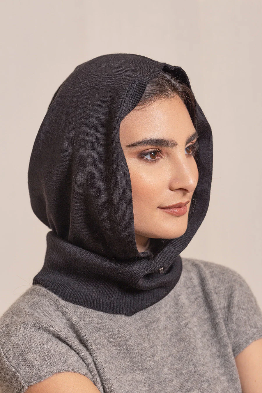 Varela Hat Baby Alpaca Color Black - Image 2