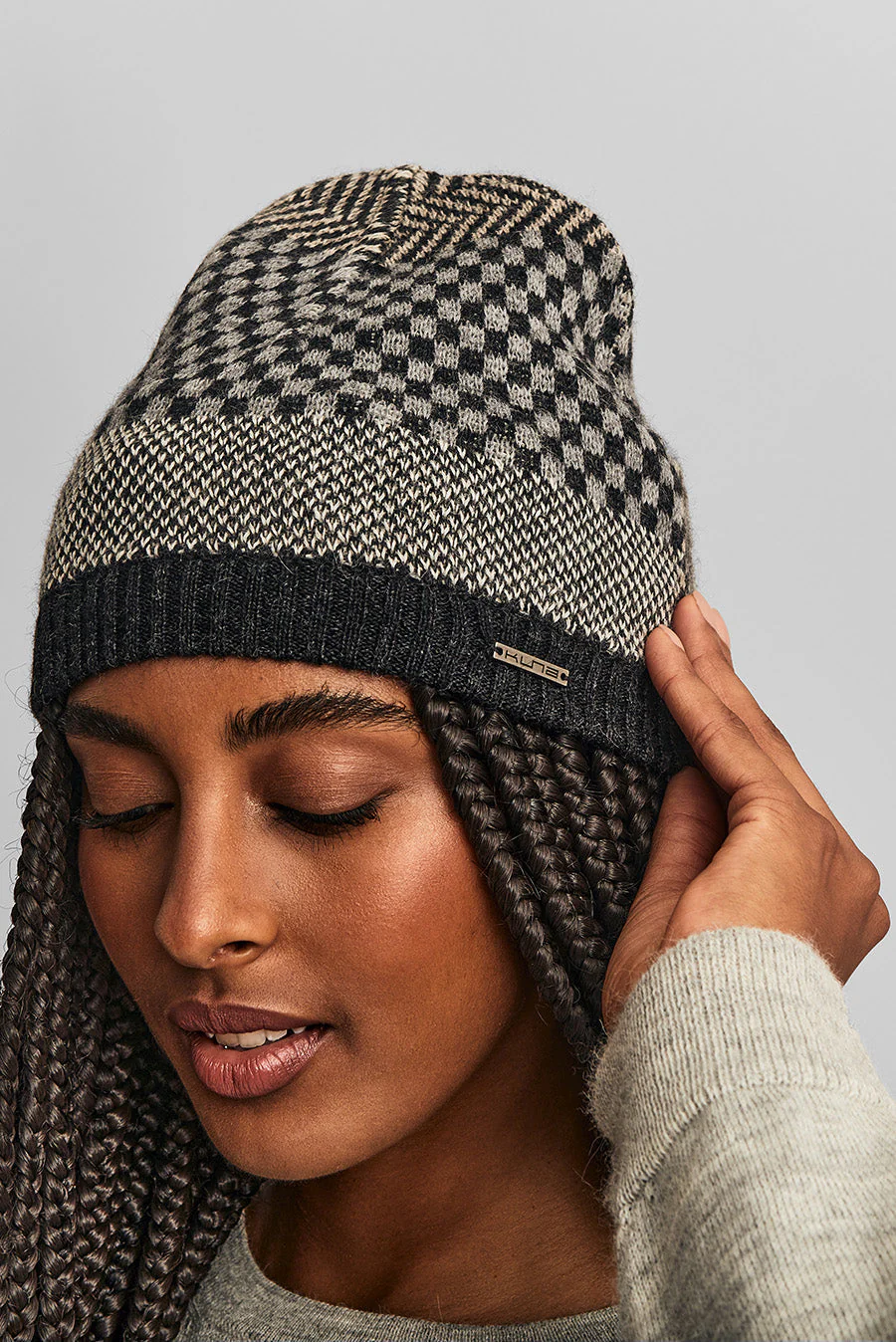 Wilfred Hat Baby Alpaca Color Antracite - Image 3