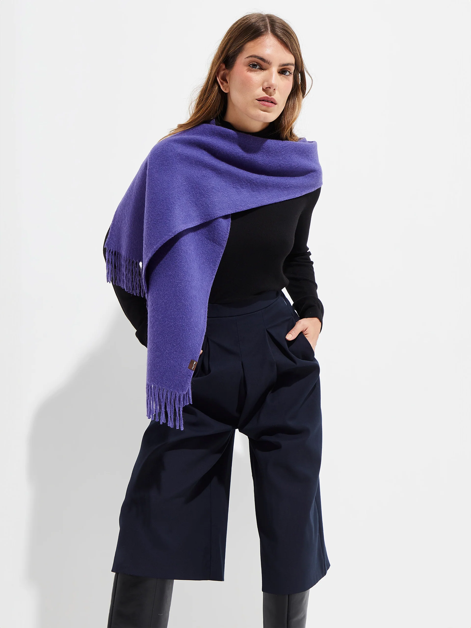 Jamas Scarf Royal Alpaca Color Purple