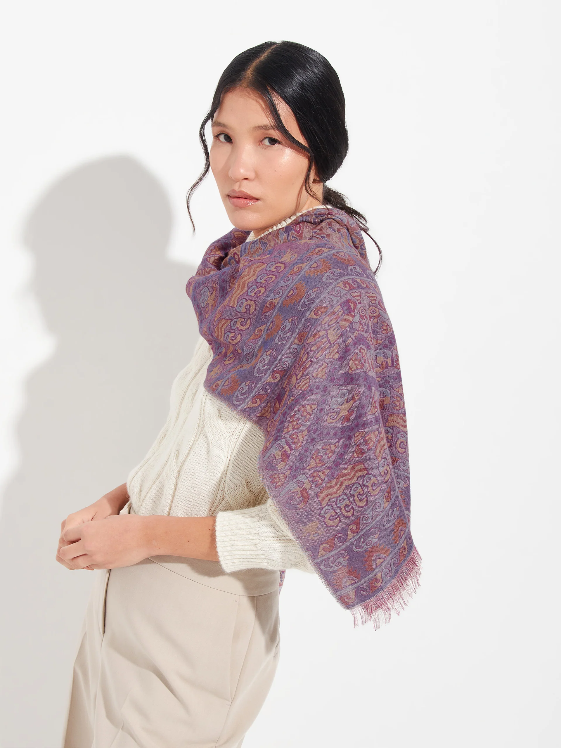 Lambayeque - 8 Shawl Royal Alpaca And Silk Color Red - Image 3
