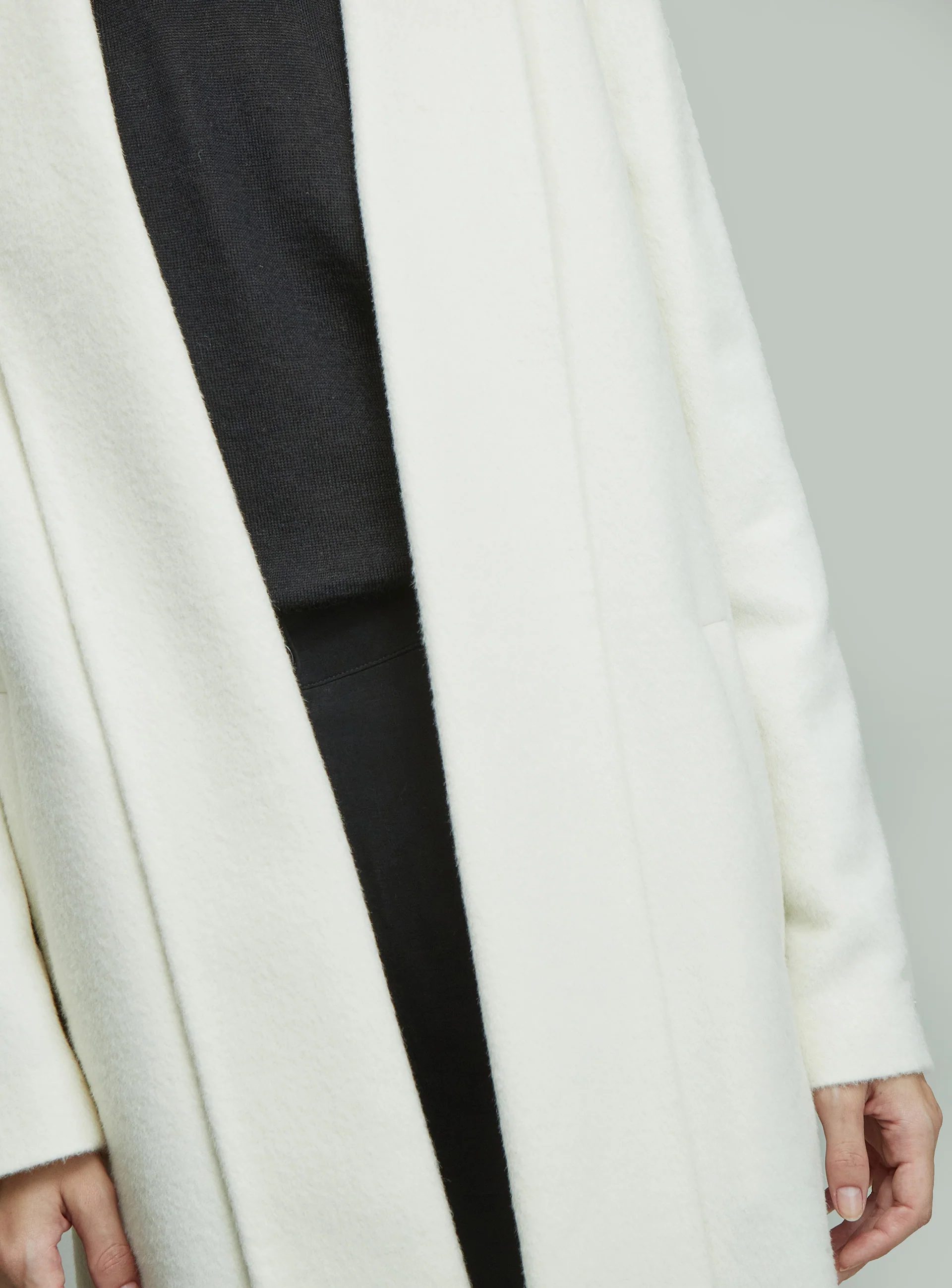 Long Swing Coat Baby Alpaca Color Ecru - Image 5