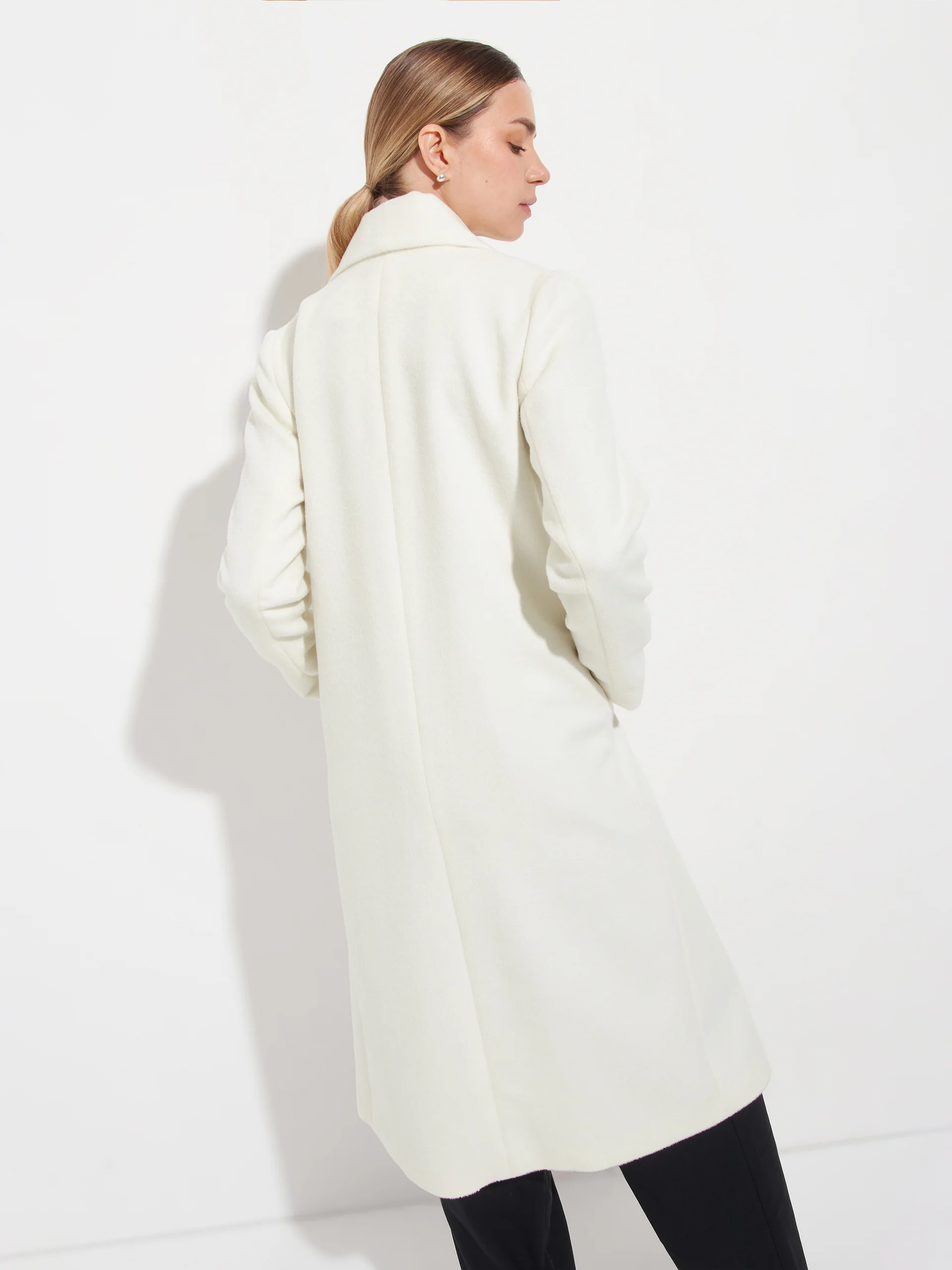 Long Swing Coat Baby Alpaca Color Ecru - Image 3