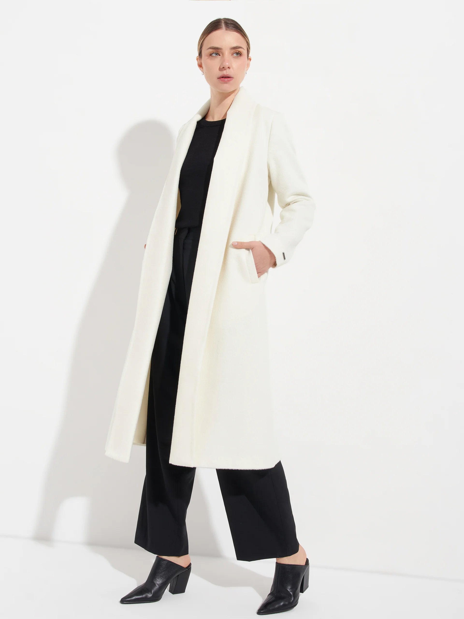 Long Swing Coat Baby Alpaca Color Ecru - Image 4