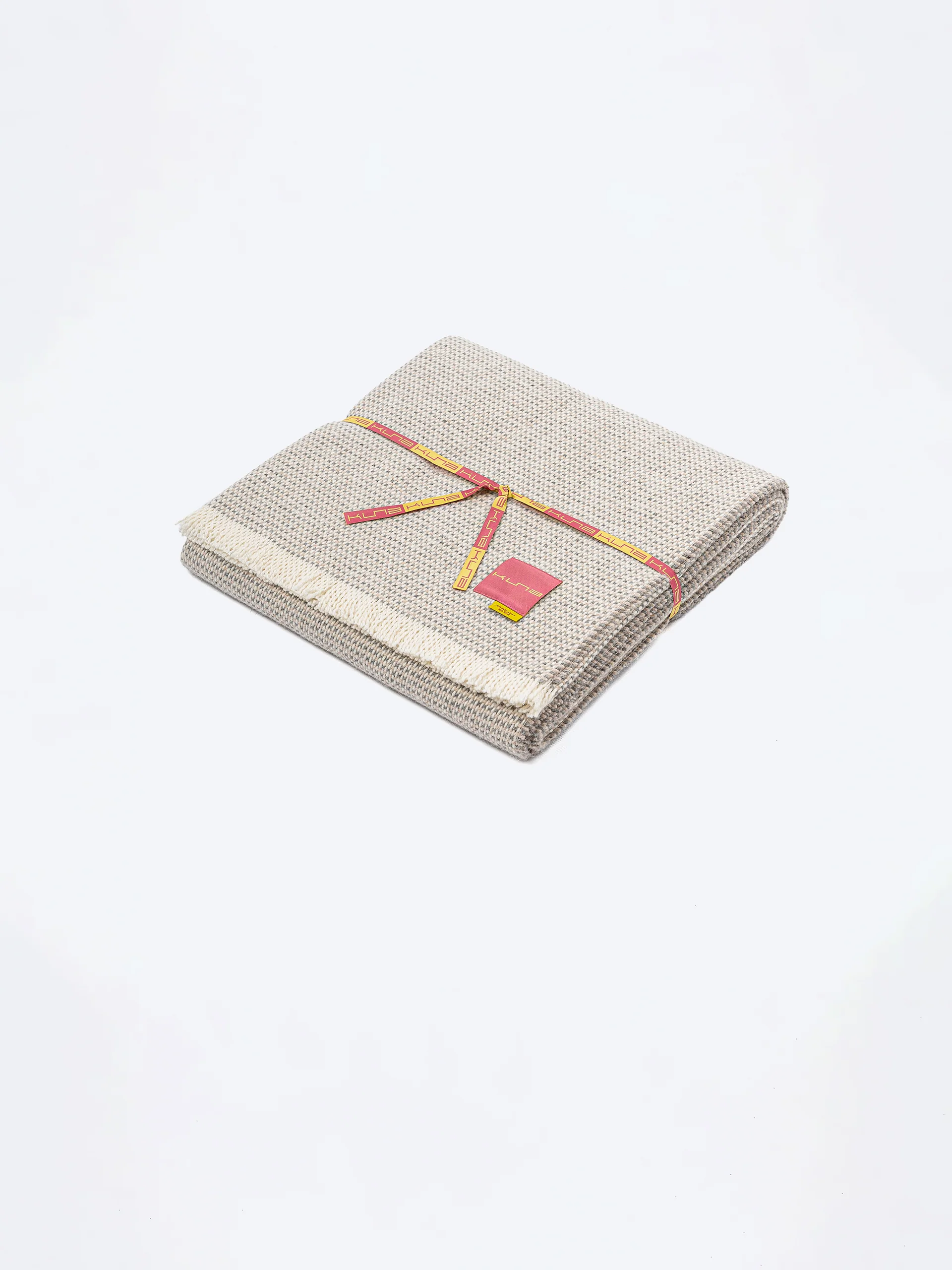 Vinazza Blanket Baby Alpaca Color Beige& Claro