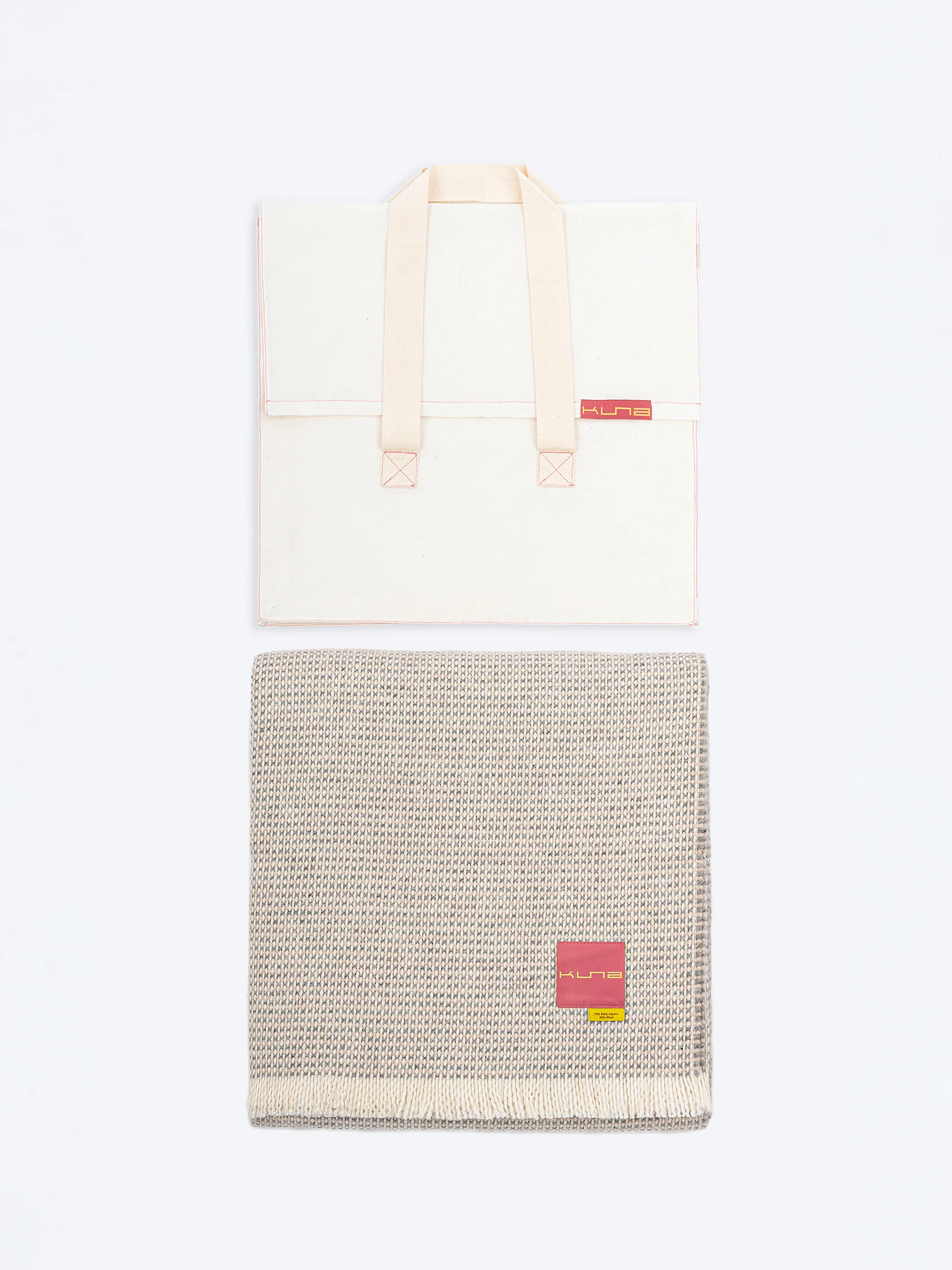 Vinazza Blanket Baby Alpaca Color Beige& Claro - Image 4
