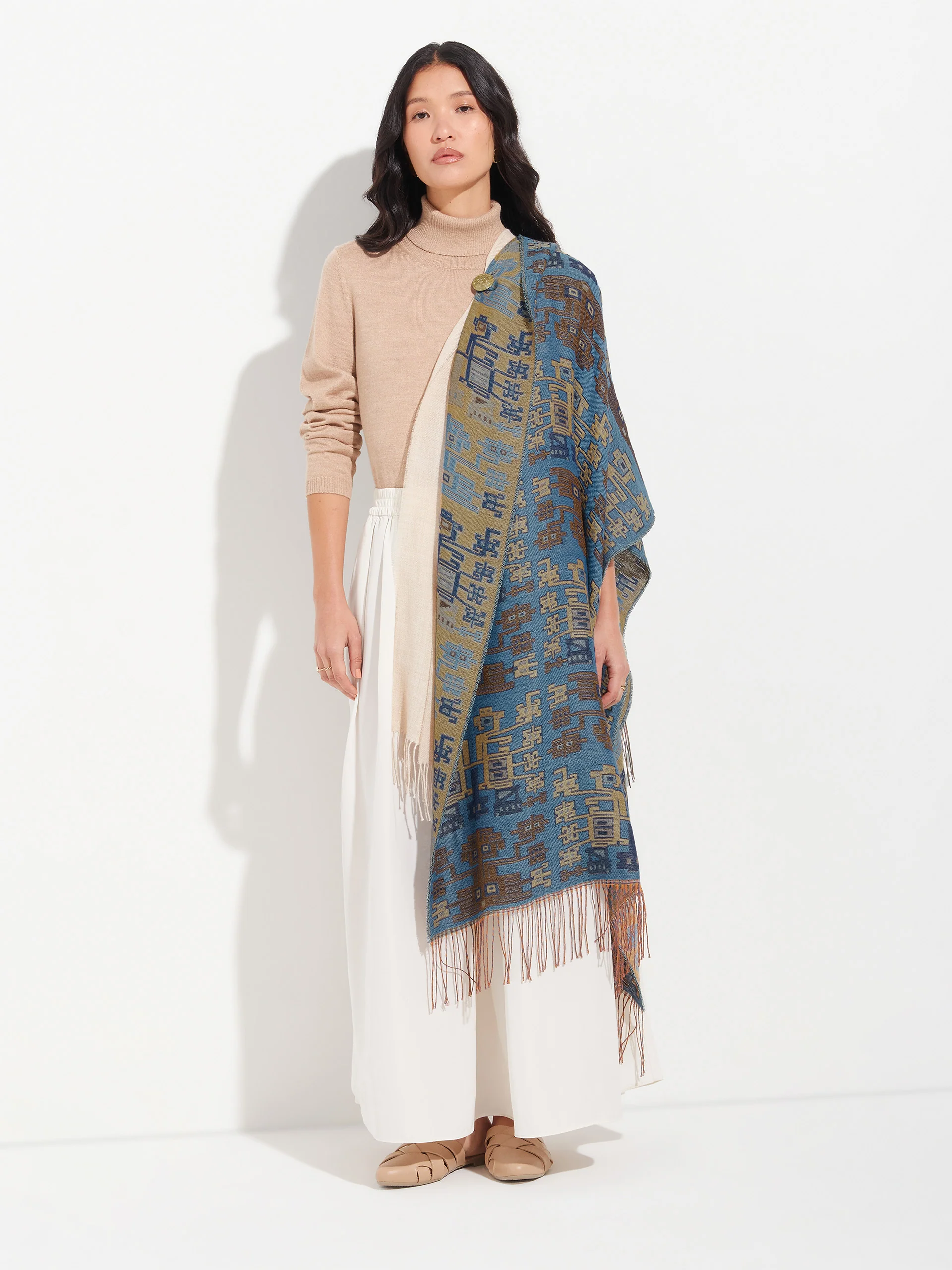 Nazca - 52 Shawl Baby Alpaca Color Blue - Image 4
