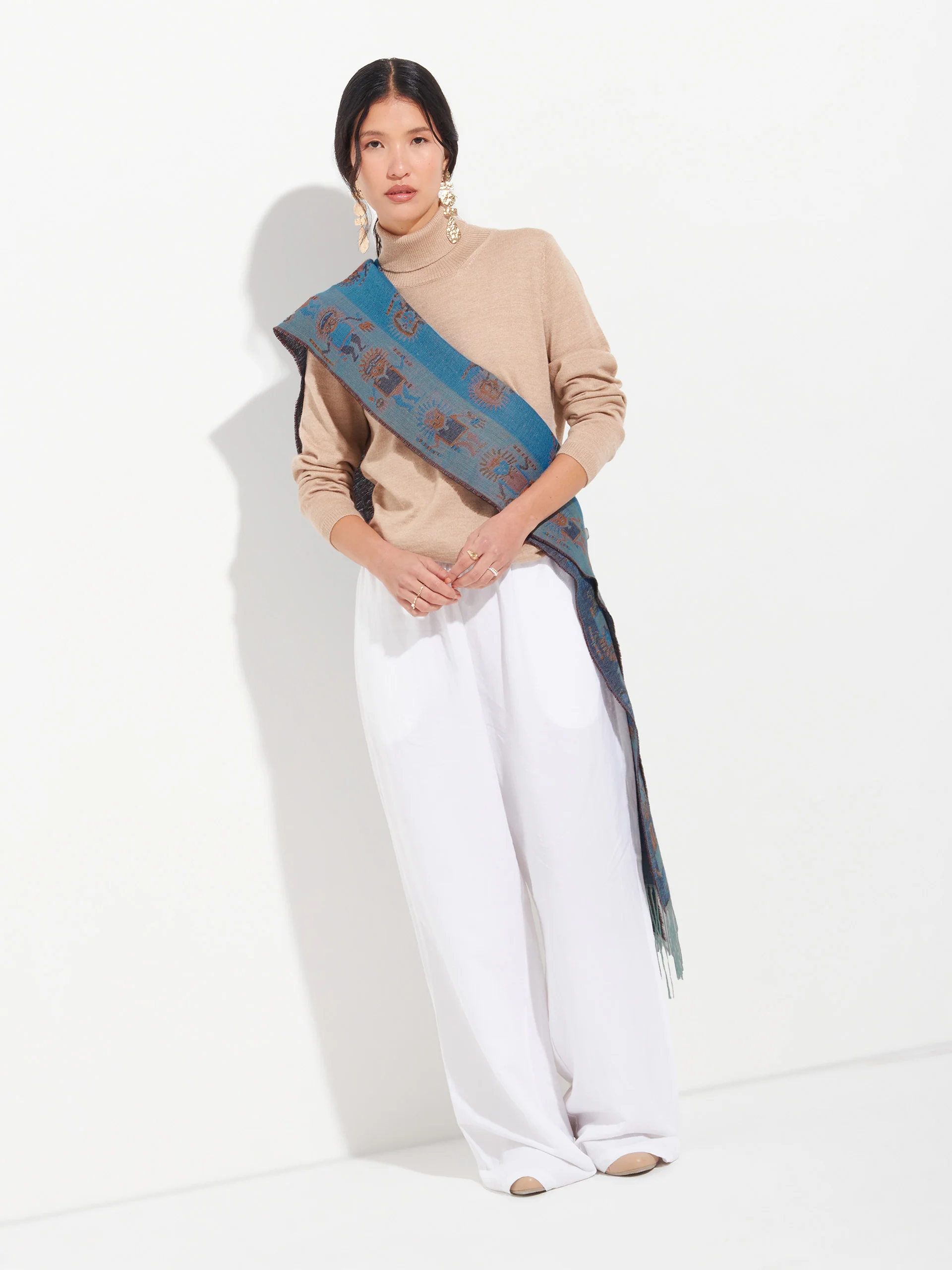 Nazca - 53 Shawl Baby Alpaca Color Blue - Image 4