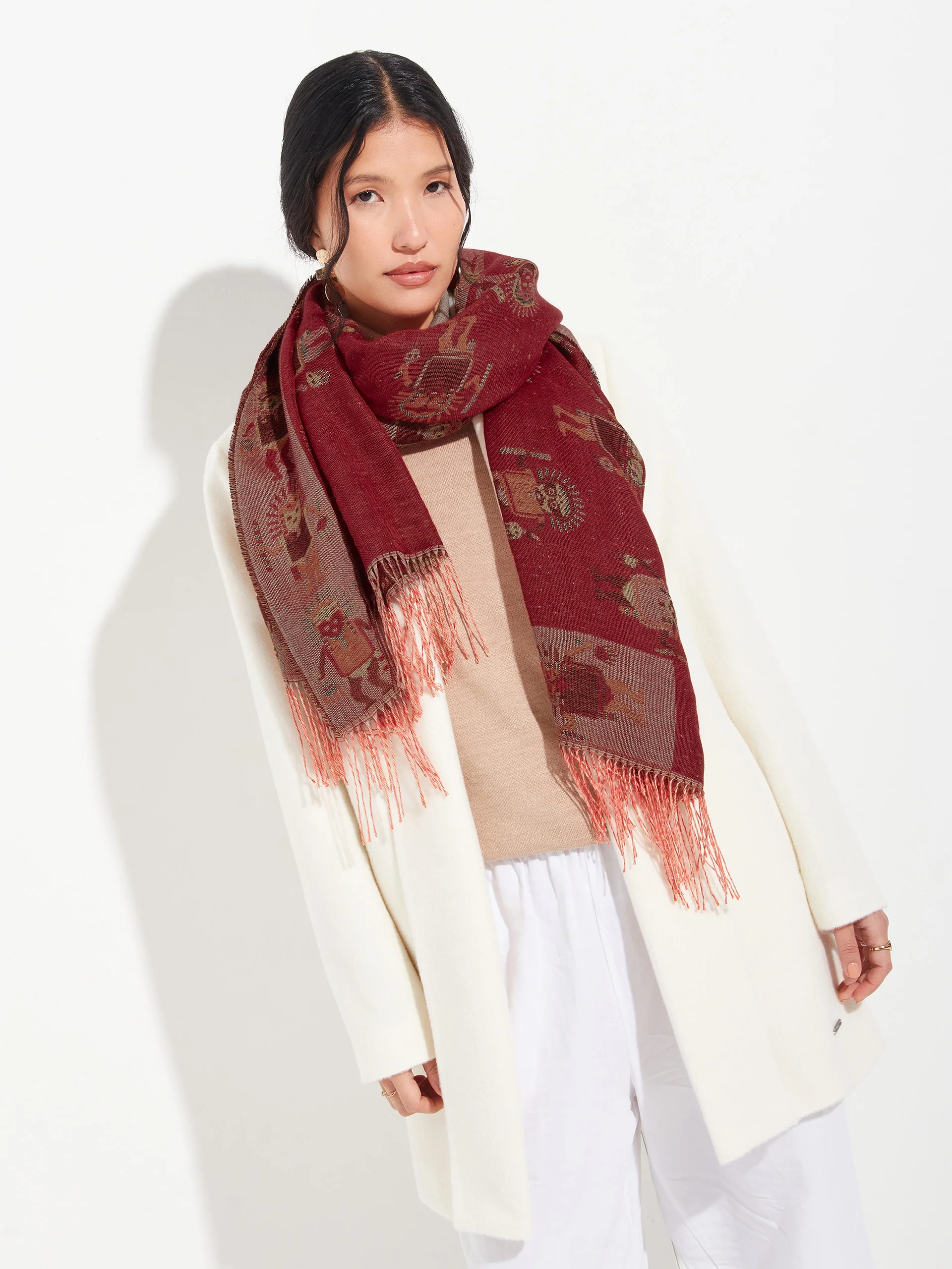 Nazca - 53 Shawl Baby Alpaca Color Red - Image 5