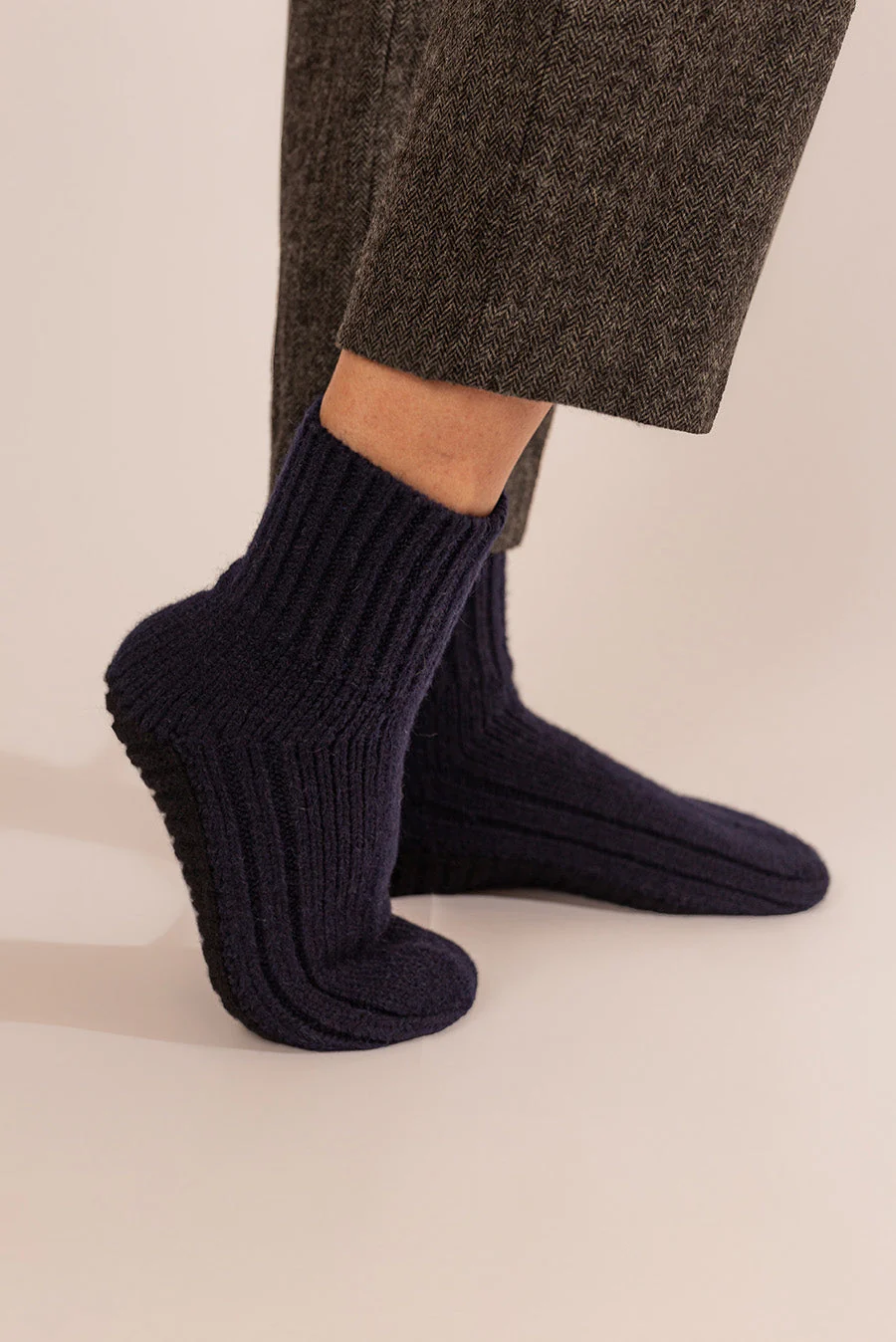 Ullivista Slippers Baby Llama & Wool Color Blue & Black