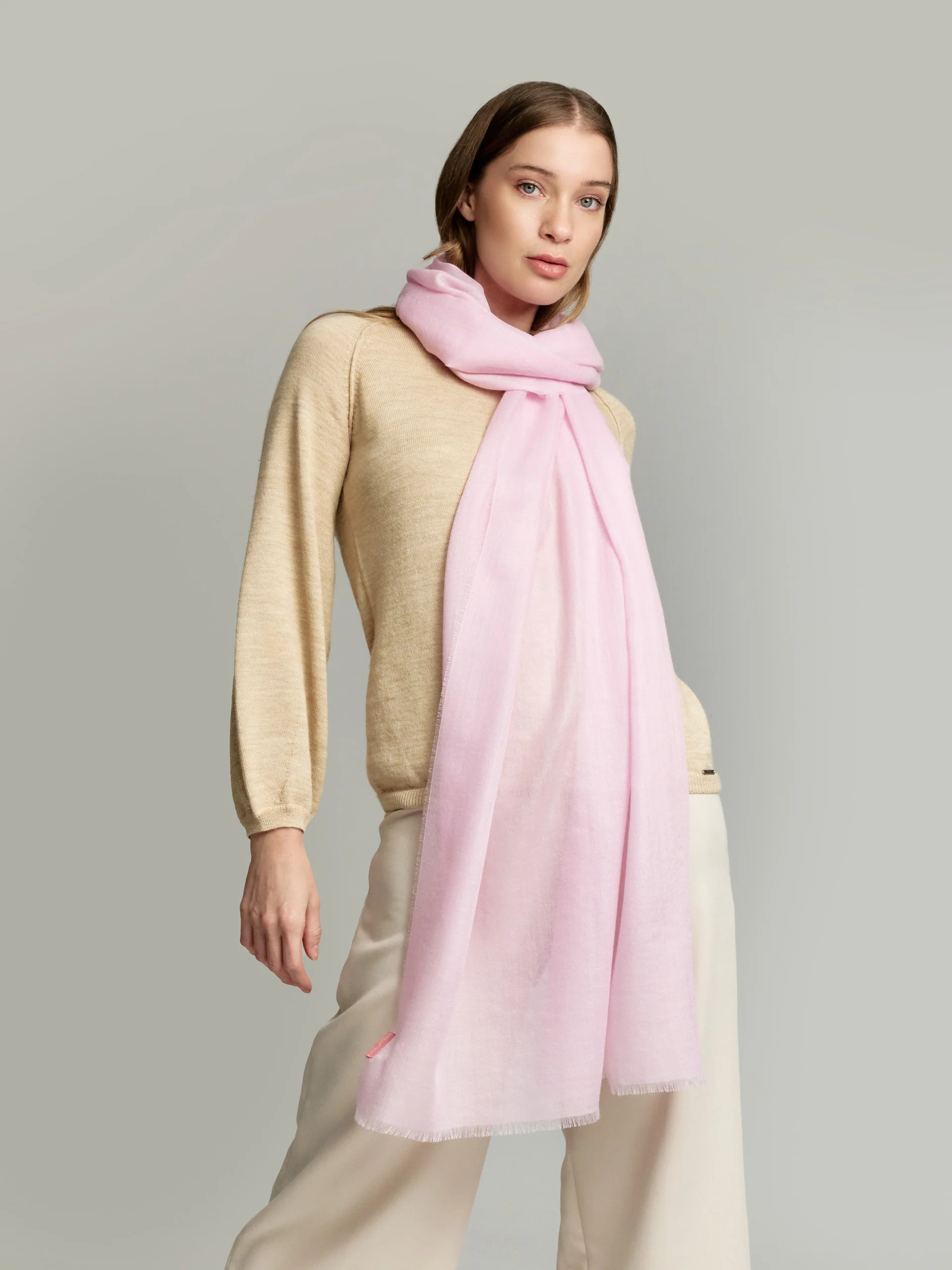 Patito Shawl Baby Alpaca Color Pink