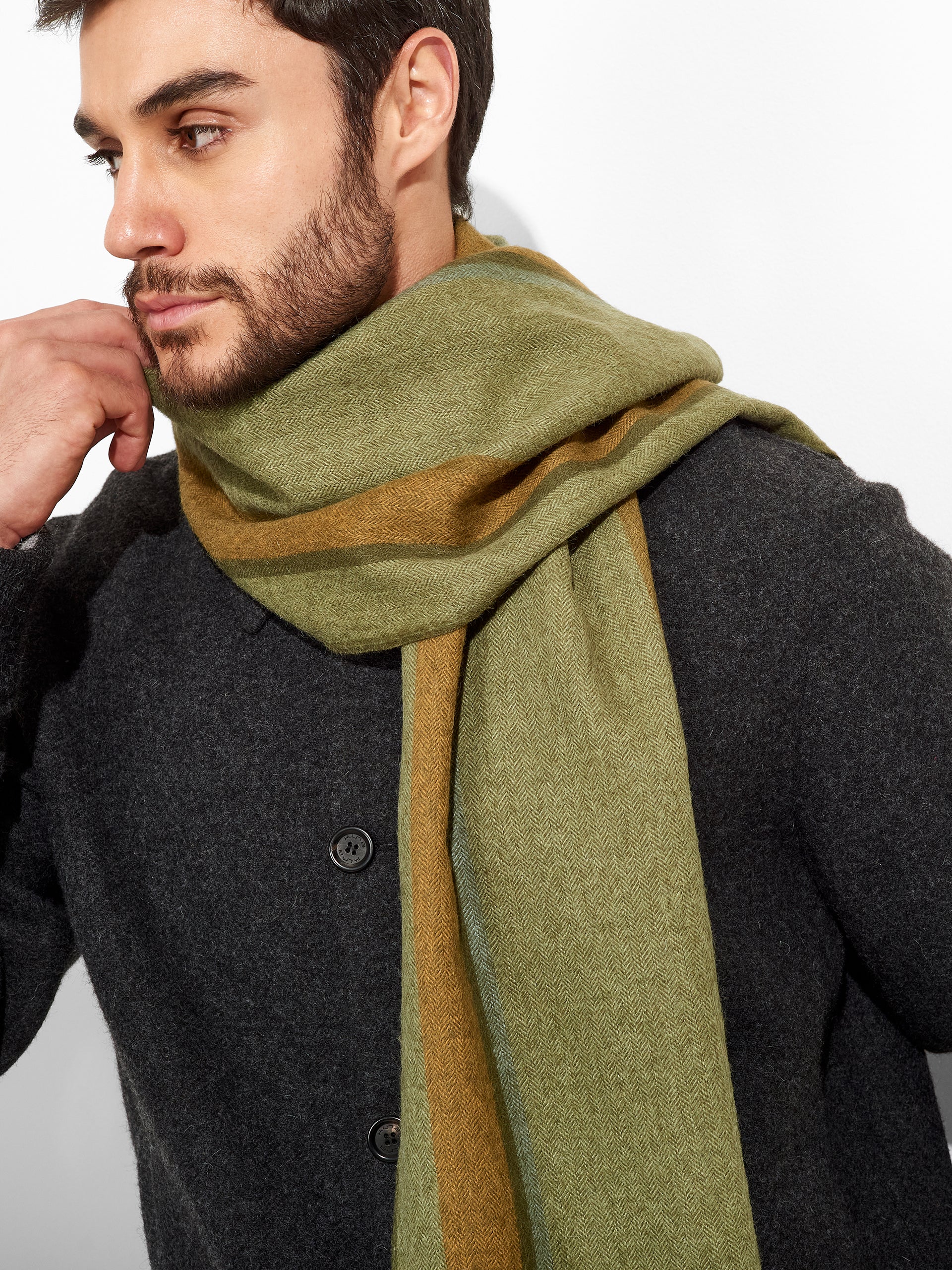 Perejil Scarf Baby Alpaca Color Green - Image 5