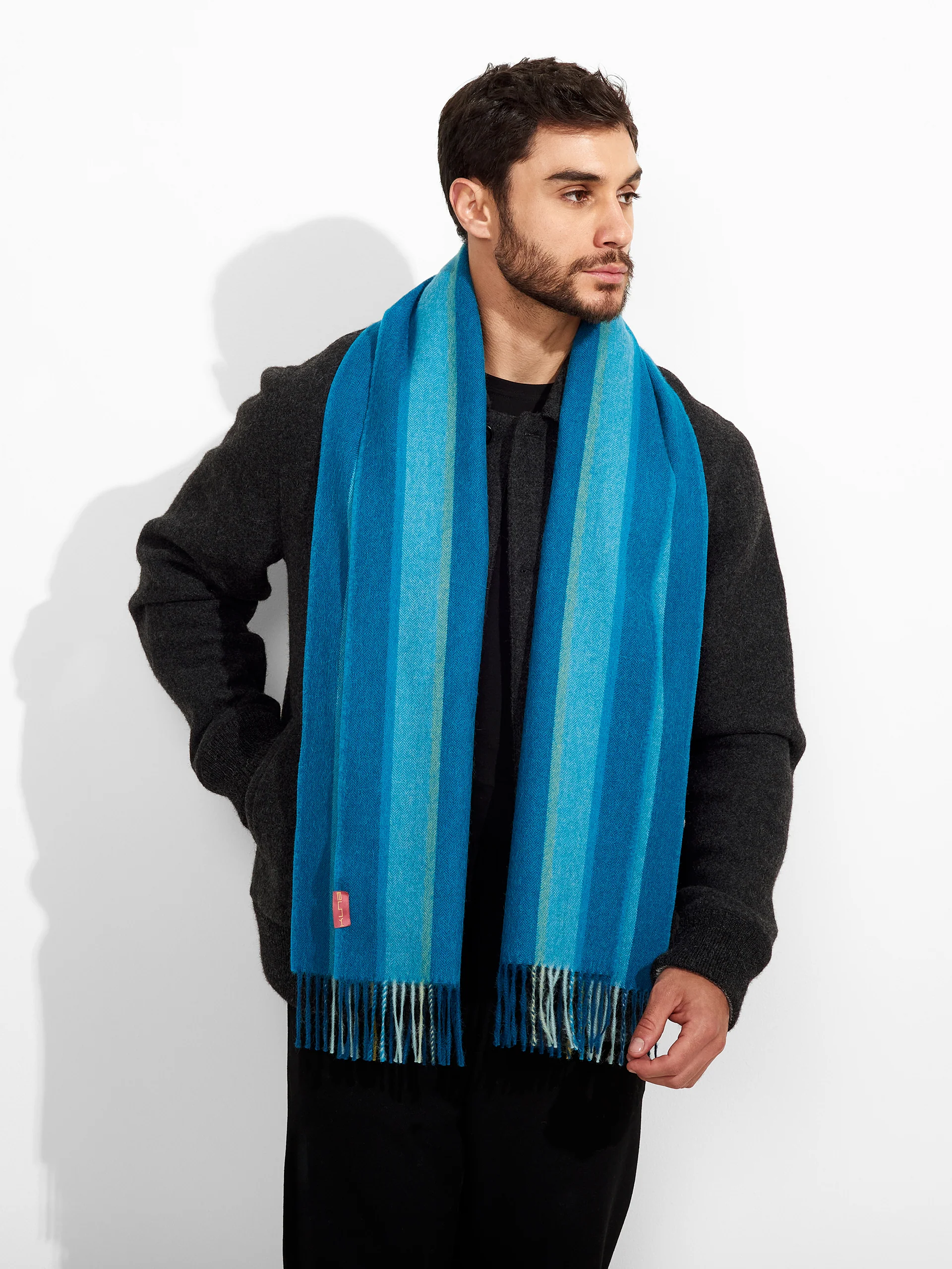 Perejil Scarf Baby Alpaca Color Turquoise - Image 4