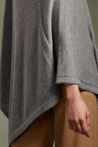 Almendra Poncho Baby Alpaca Color Paloma - Image 4