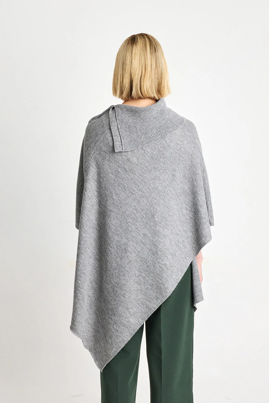 Wing Poncho Baby Alpaca Color Nuage - Image 3