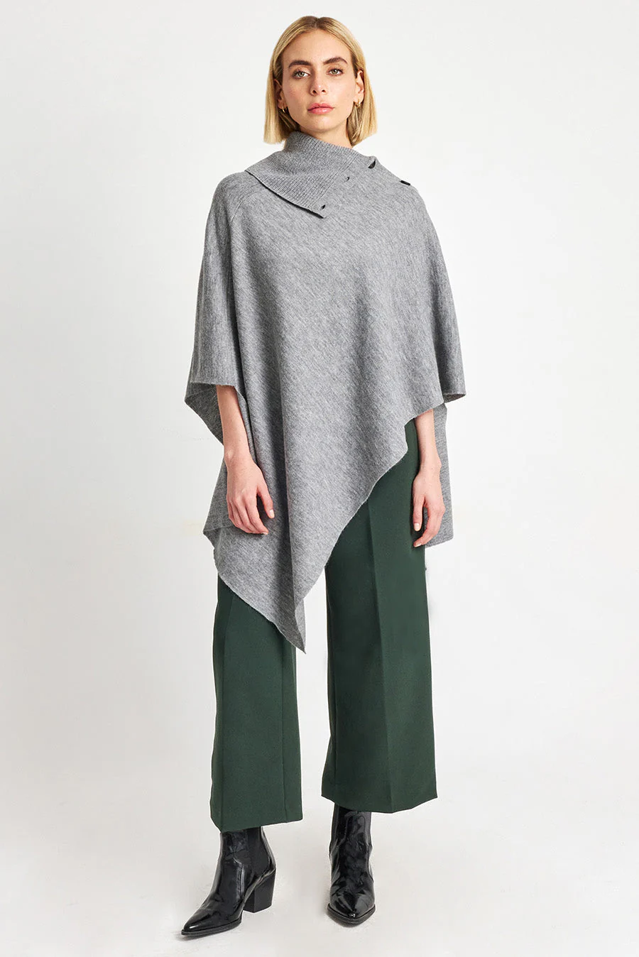 Wing Poncho Baby Alpaca Color Nuage - Image 4