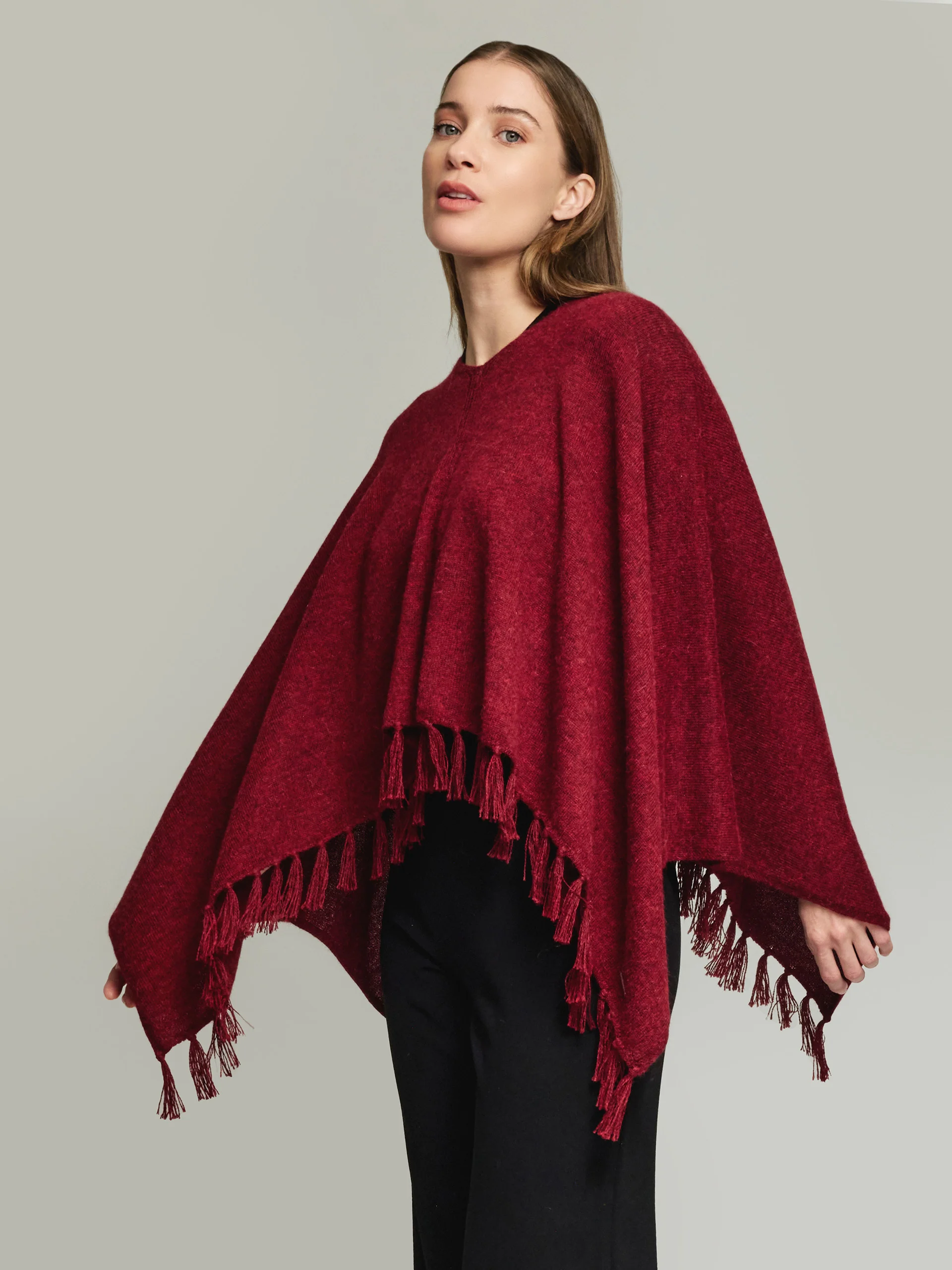 Scorpio Poncho Baby Alpaca Color Red - Image 2