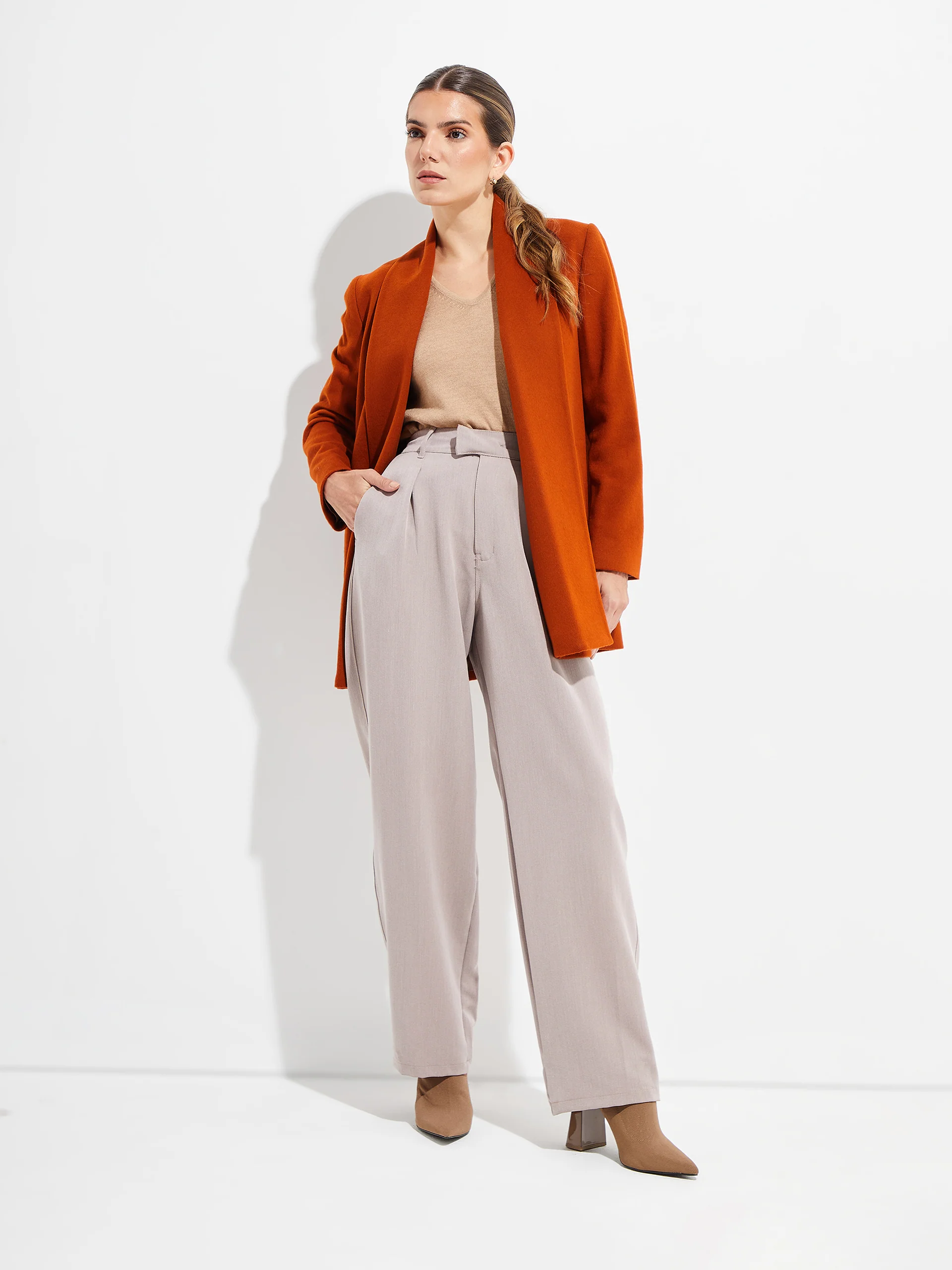 Short Swing Coat Vicuña Color Orange - Image 4