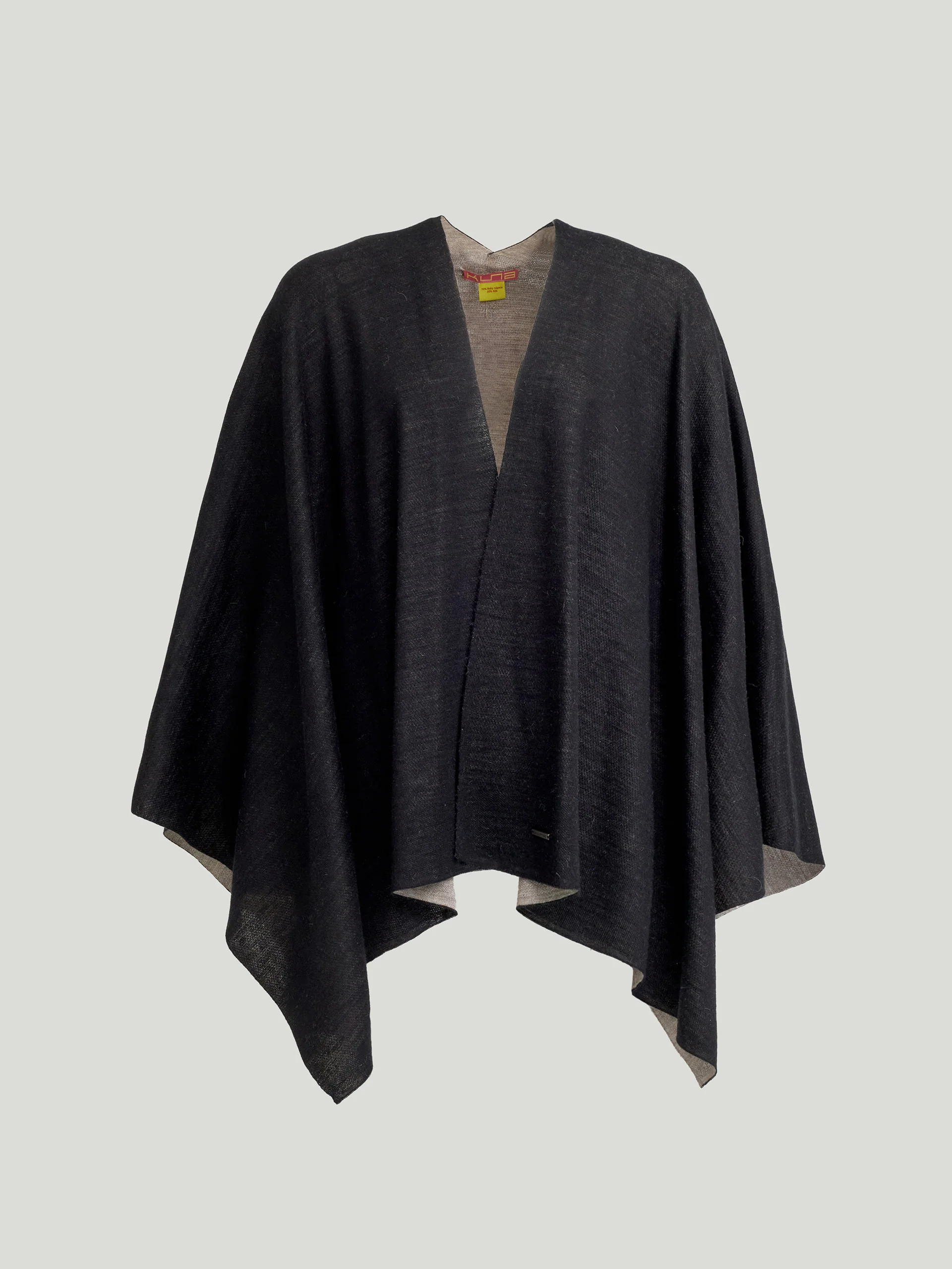 Temira Poncho Baby Alpaca Color Black