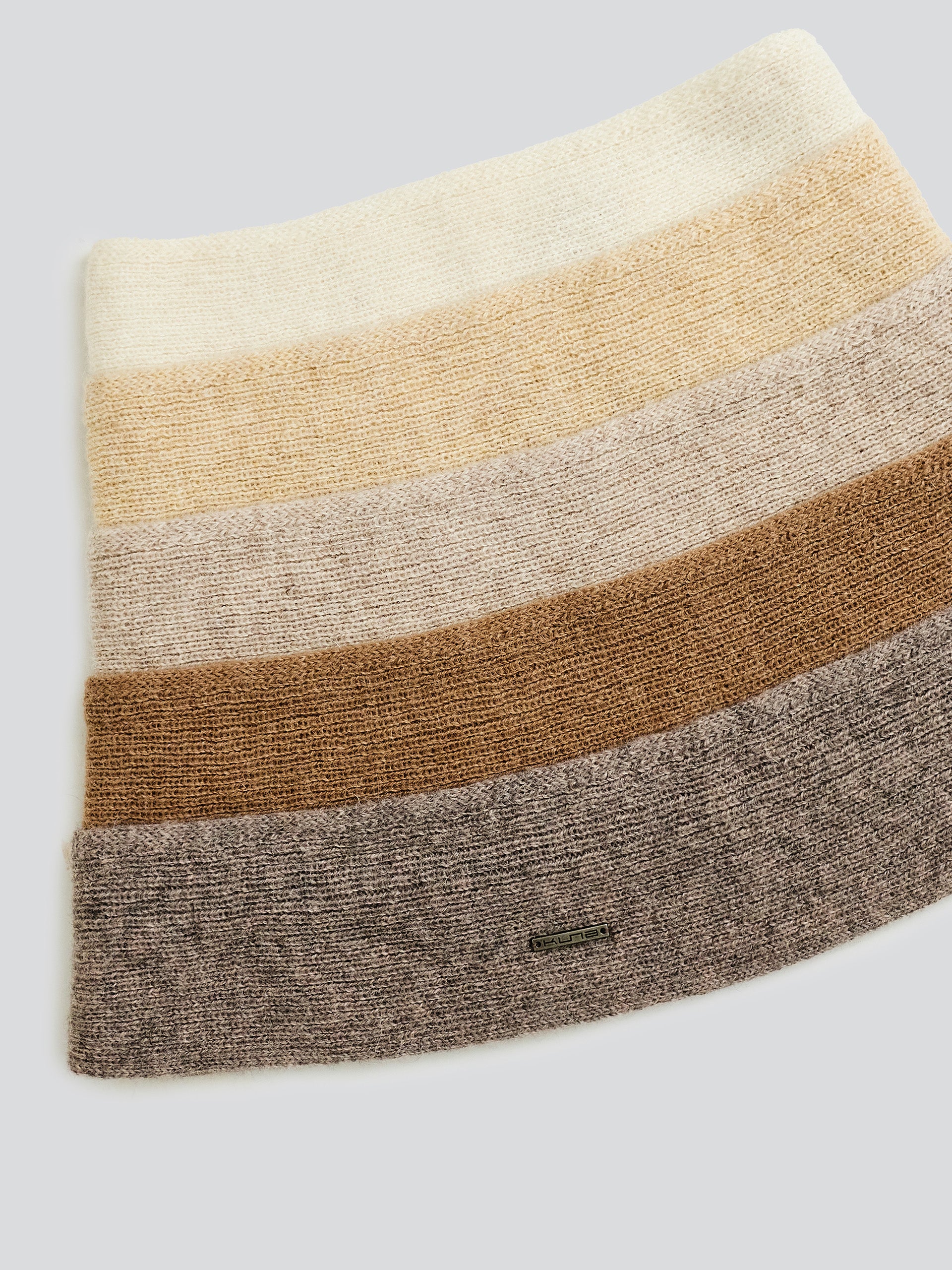 Tzar Scarf Baby Alpaca Color Beige - Image 6