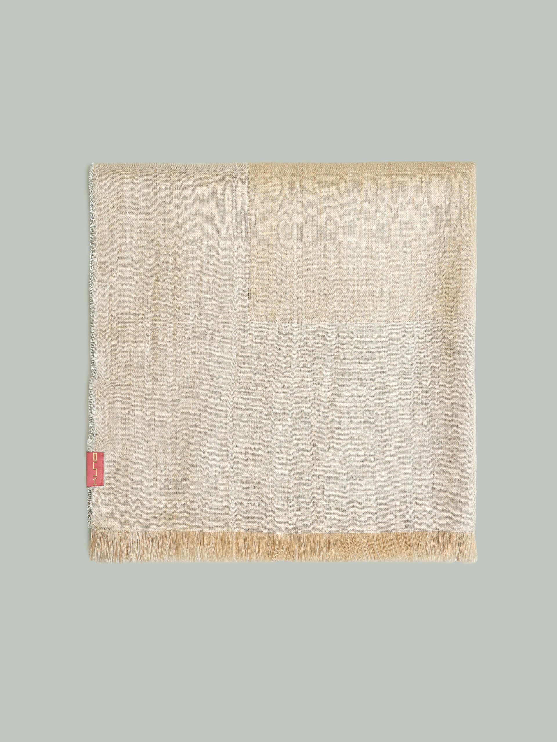 Vaes Shawl Baby Alpaca Color Beige - Image 2