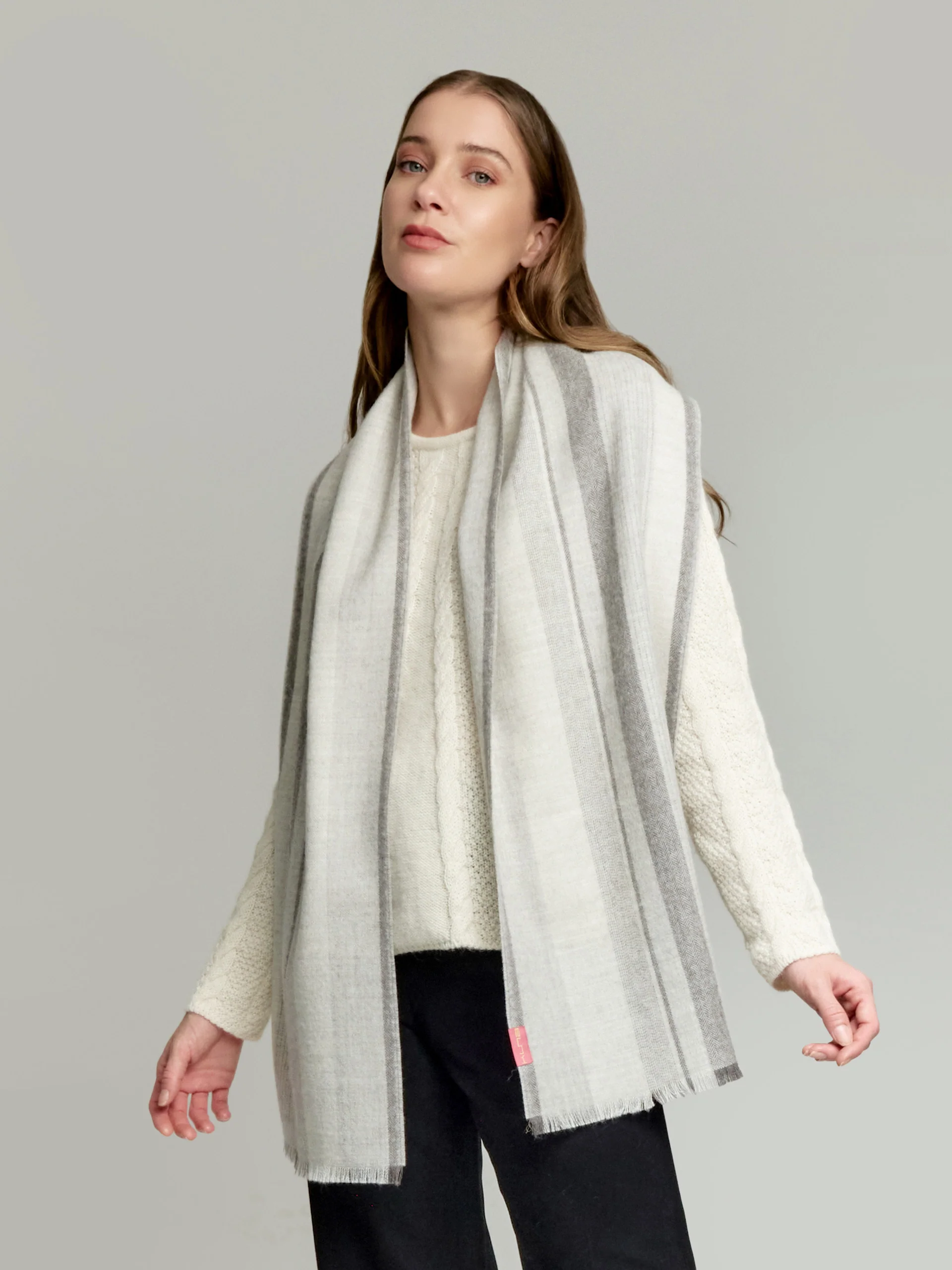 Valter Eco Scarf Baby Alpaca Color Grey