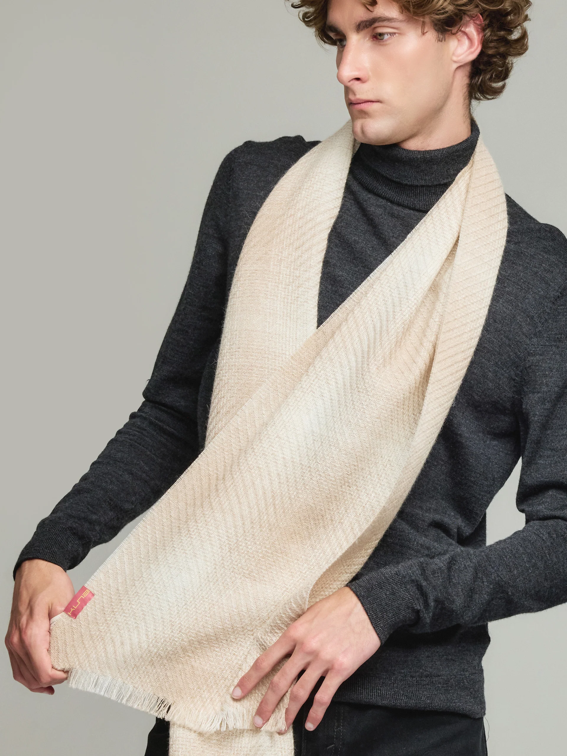 Valverde Scarf Baby Alpaca Color Beige - Image 5