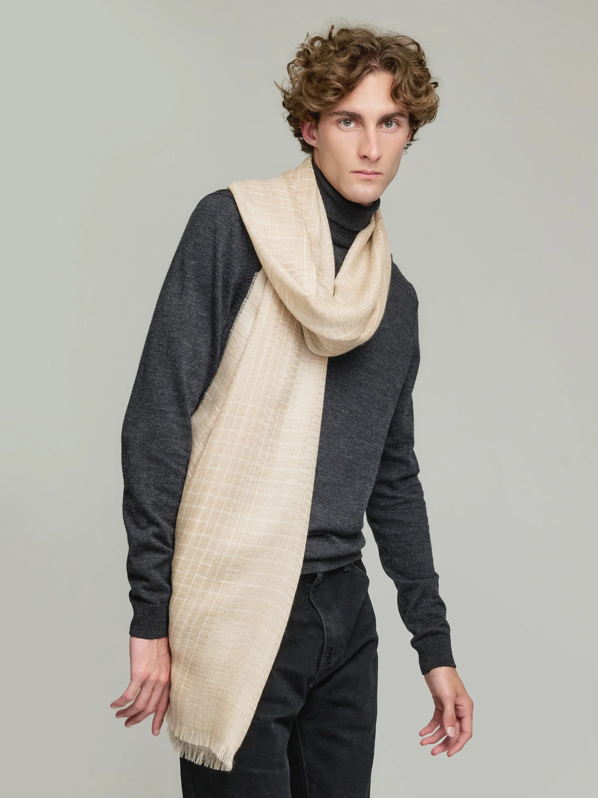 Vermondi Eco Shawl Baby Alpaca Color Beige - Image 4