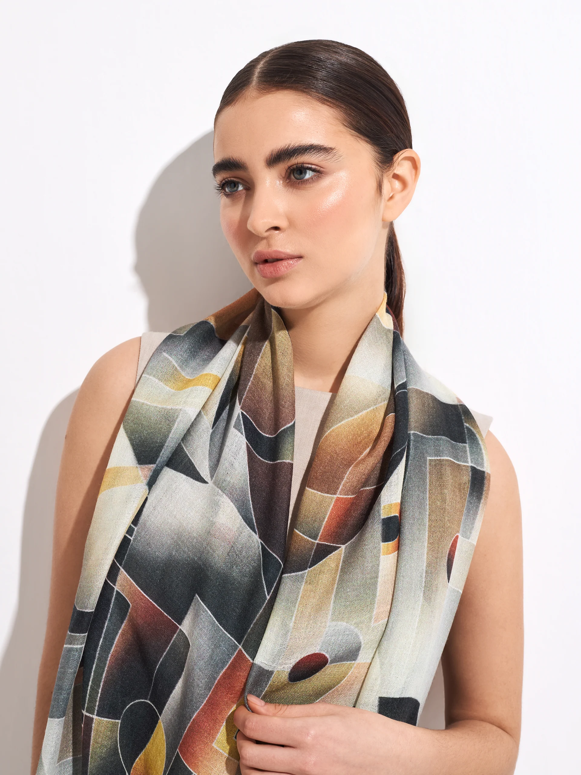 Aliento Sagrado Shawl Alpaca & Silk Color Multicolor - Image 3