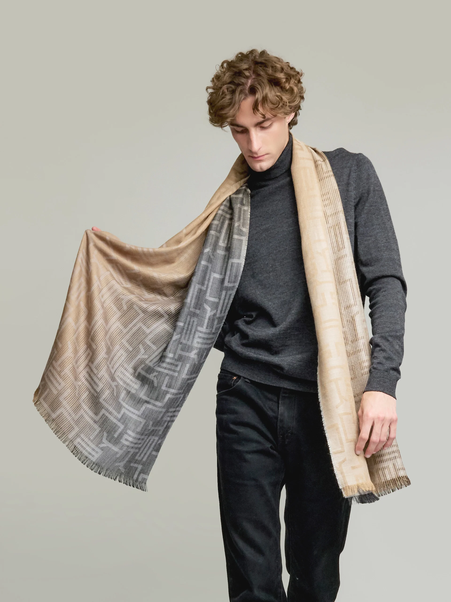 Wasser Shawl Baby Alpaca Color Grey - Image 4