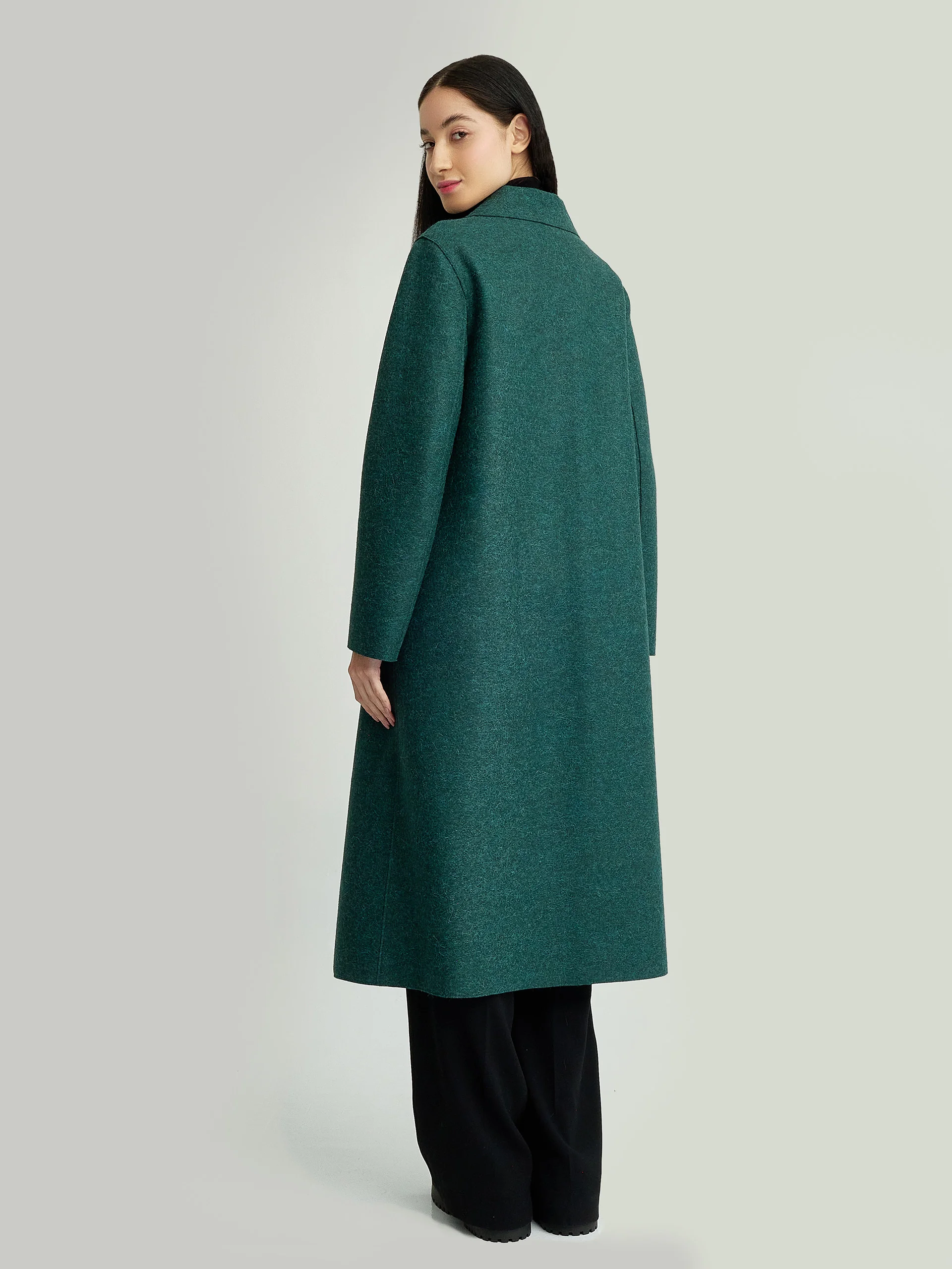 Yamay Coat Alpaca Color Green - Image 3