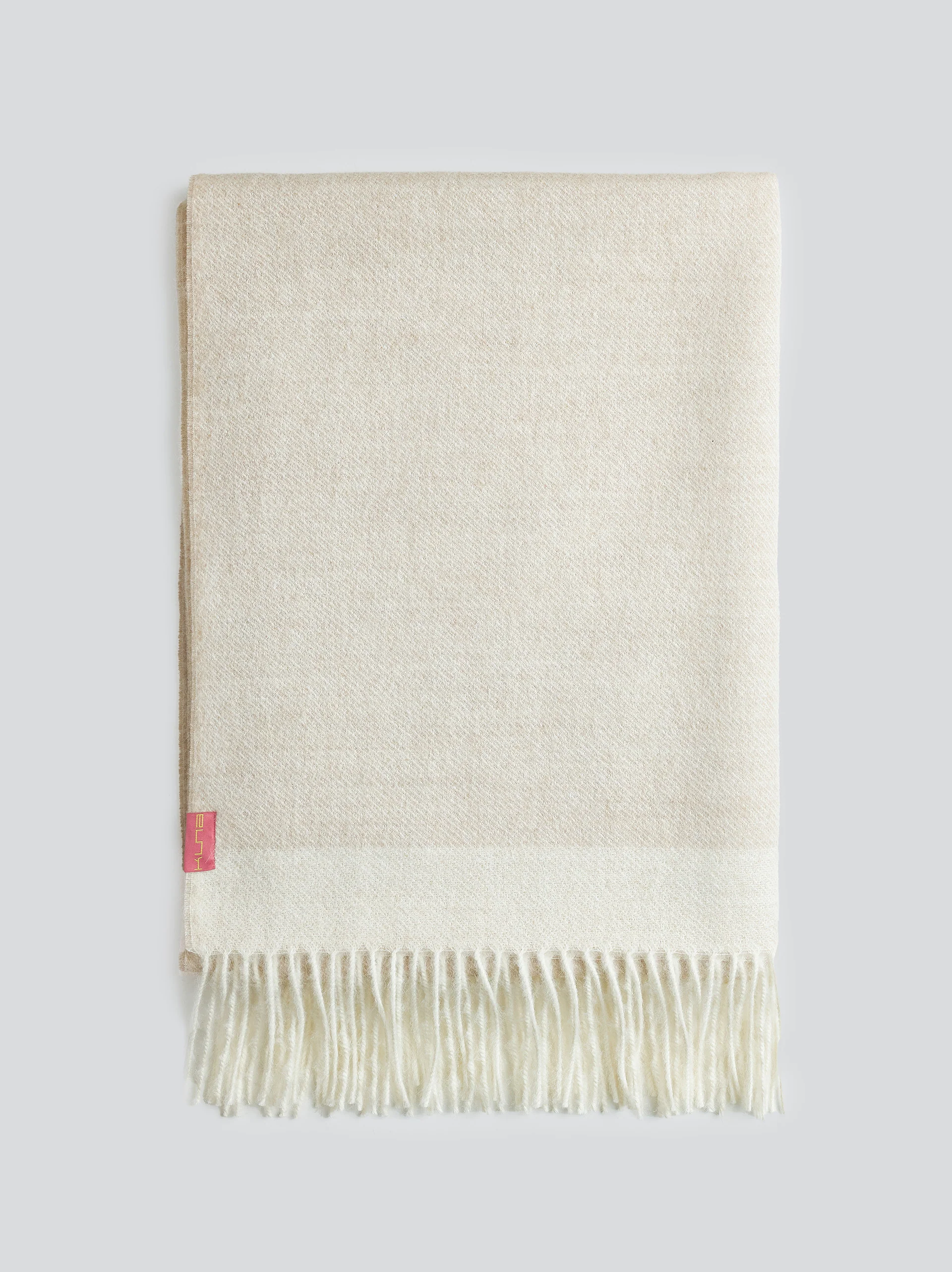 Yanely Shawl Baby Alpaca Color Beige - Image 2