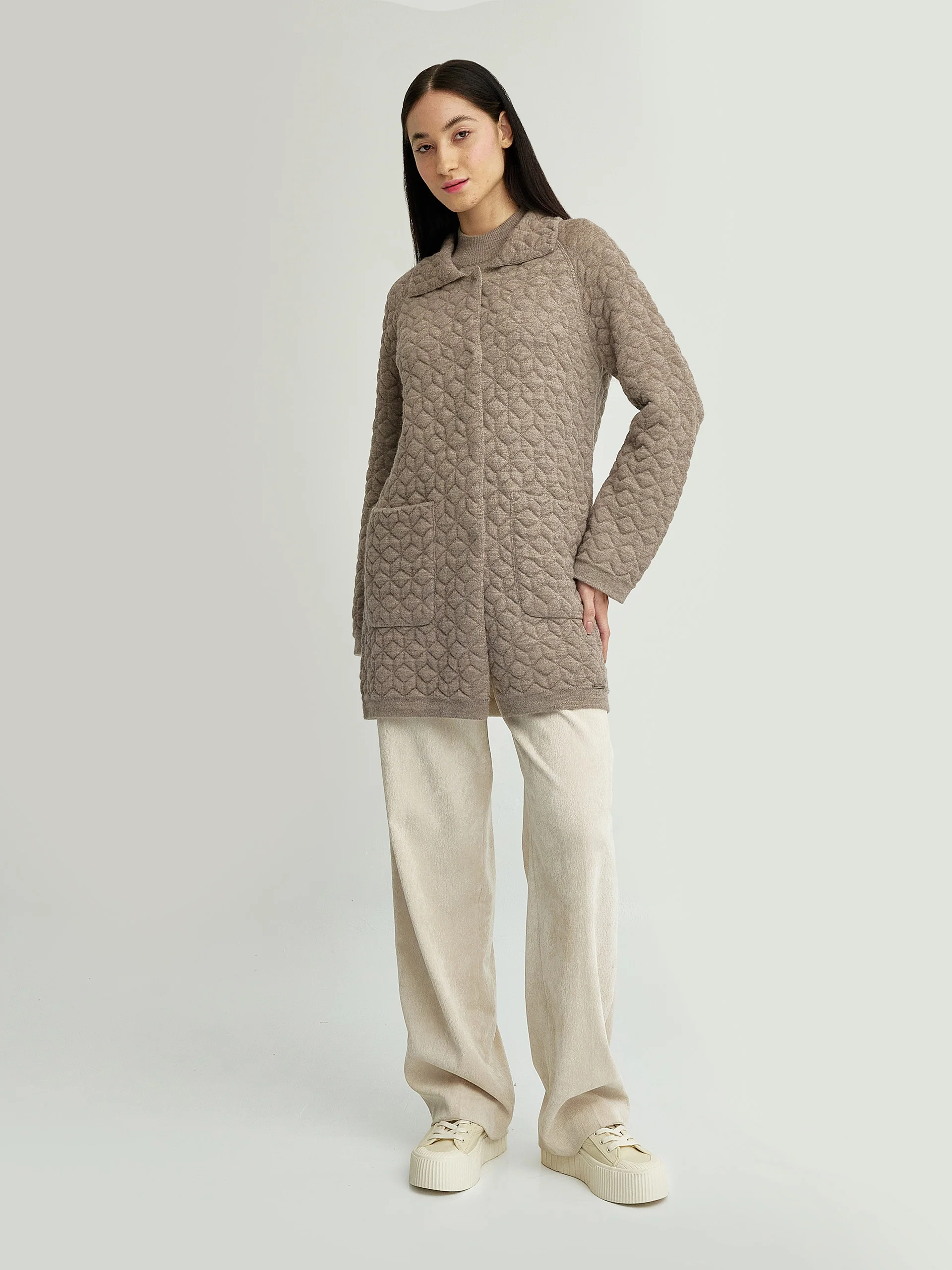 Yaneth Cardigan Baby Alpaca Color Beige - Image 4