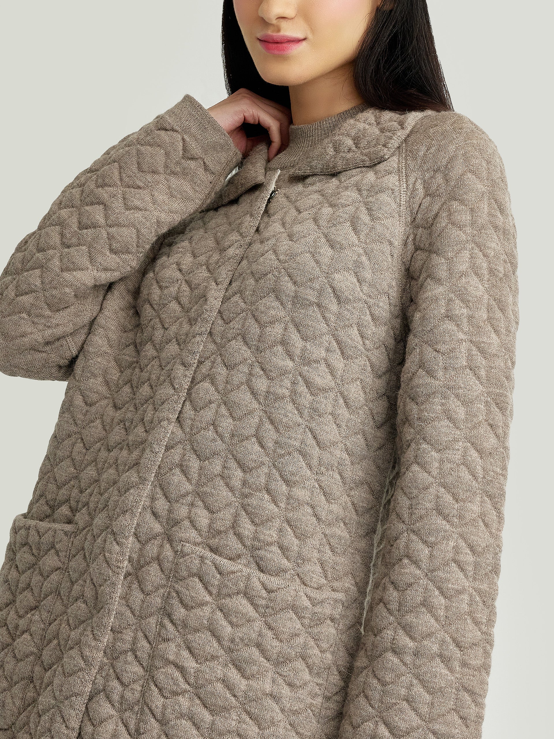 Yaneth Cardigan Baby Alpaca Color Beige - Image 5