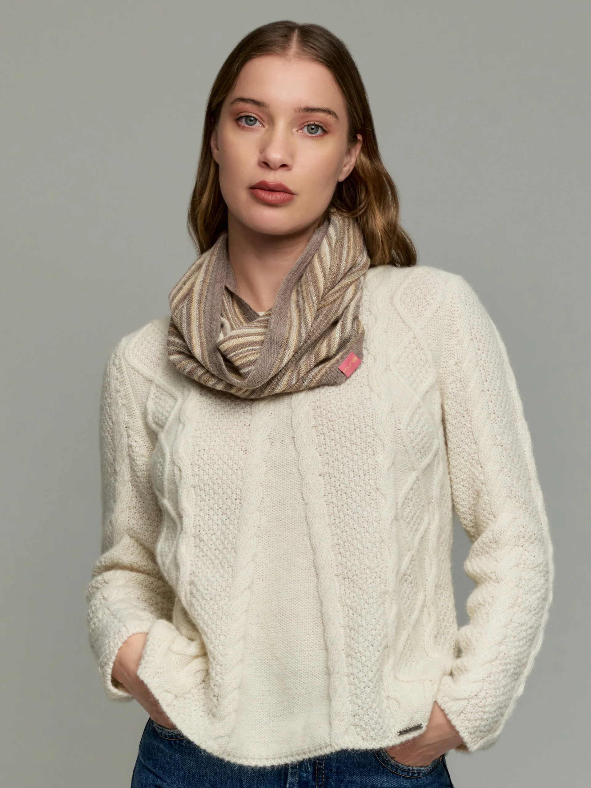 Yanis Scarf Baby Alpaca Color Beige
