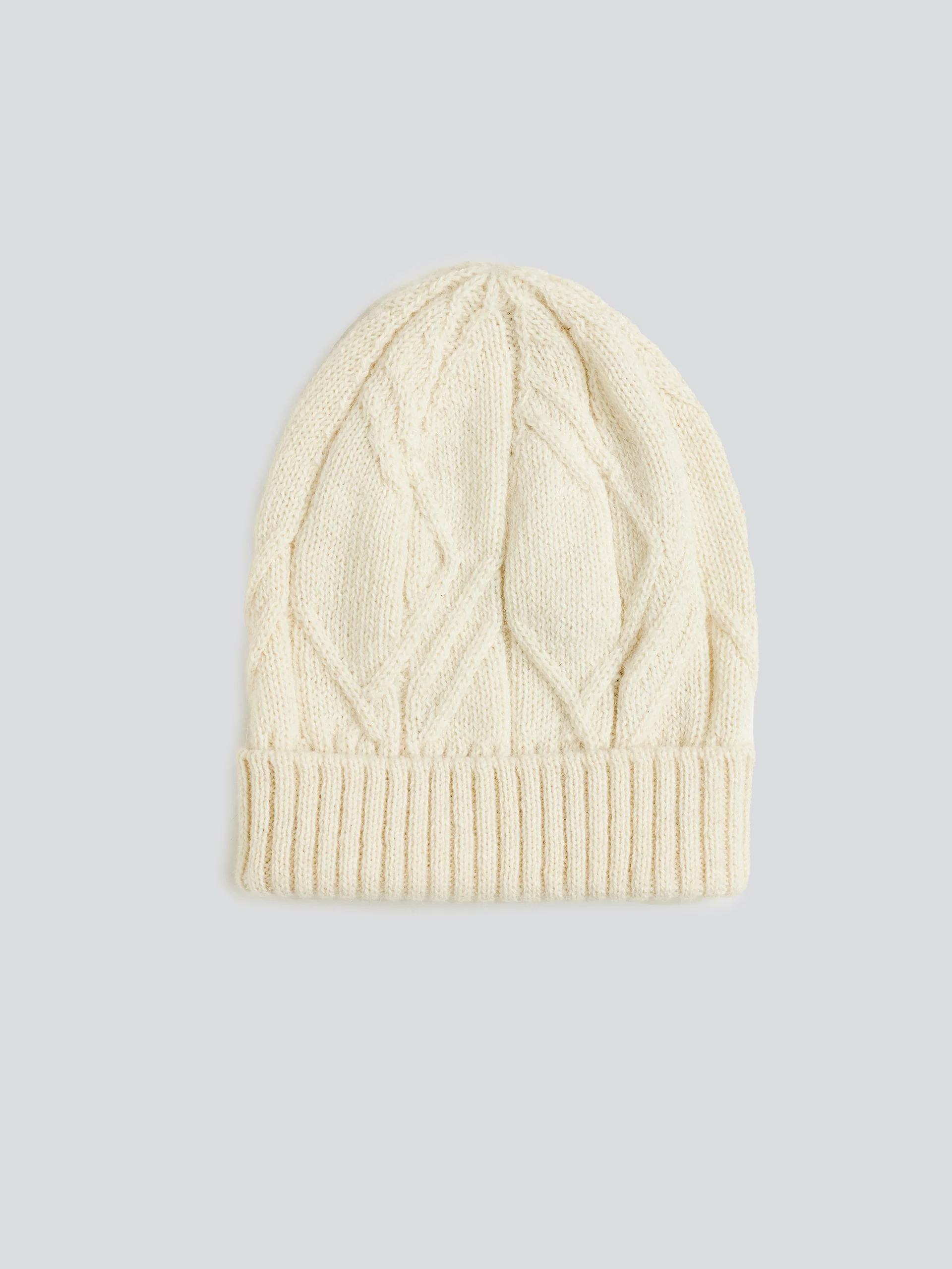 Yann Hat Baby Alpaca Color Ecru - Image 2