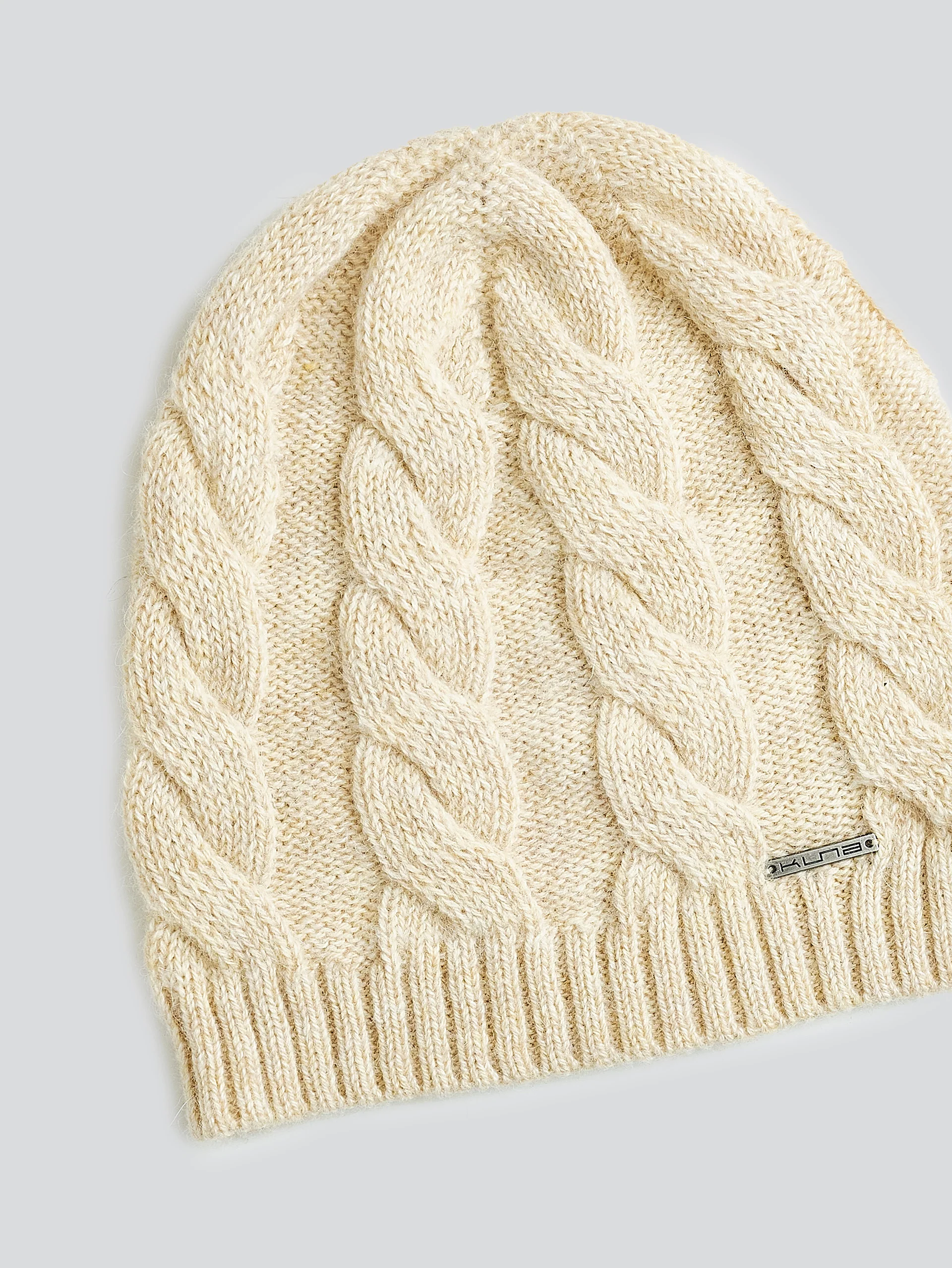 Yarela Hat Baby Alpaca Color Beige - Image 6