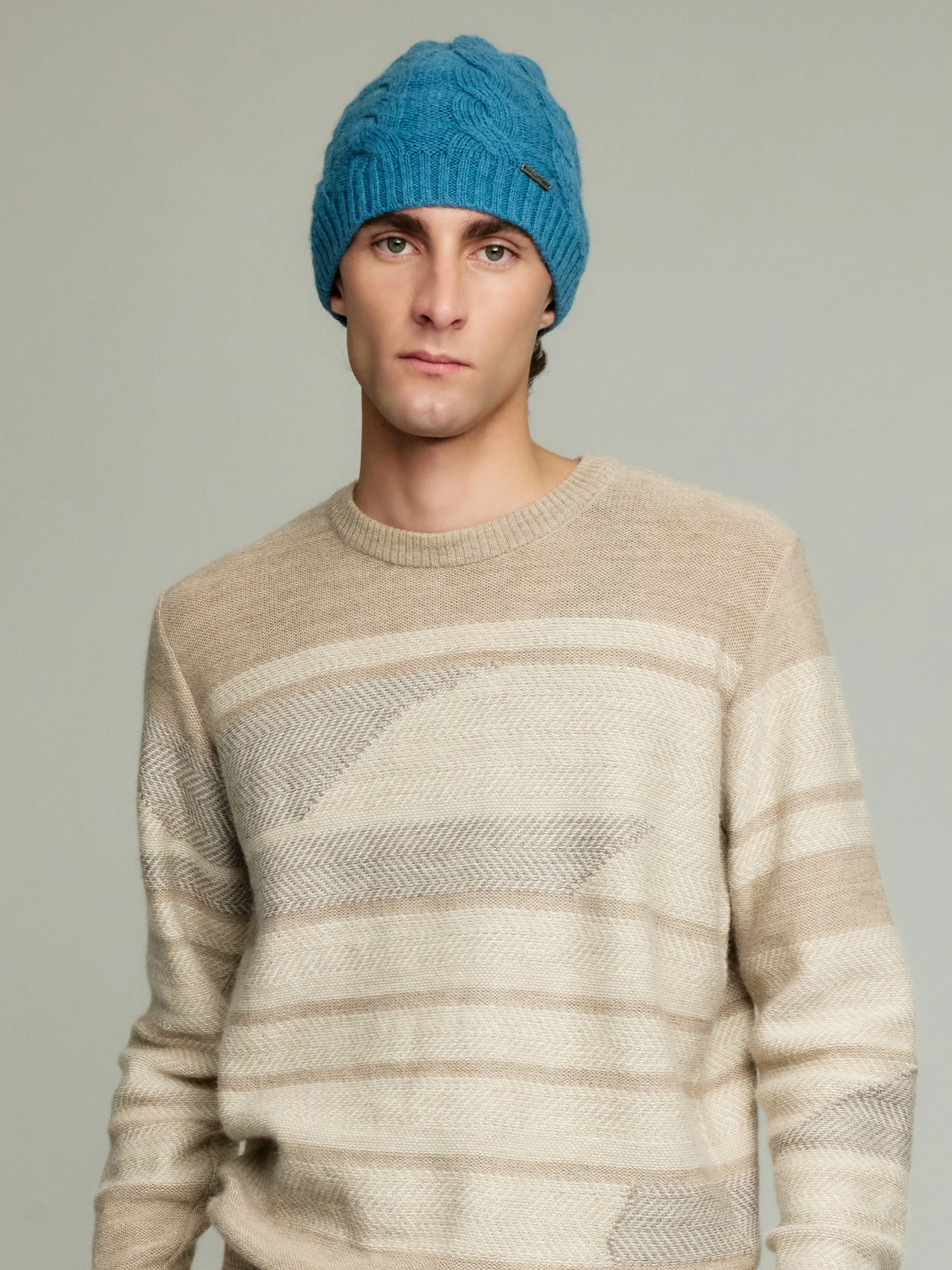 Yarela Hat Baby Alpaca Color Light Blue - Image 4